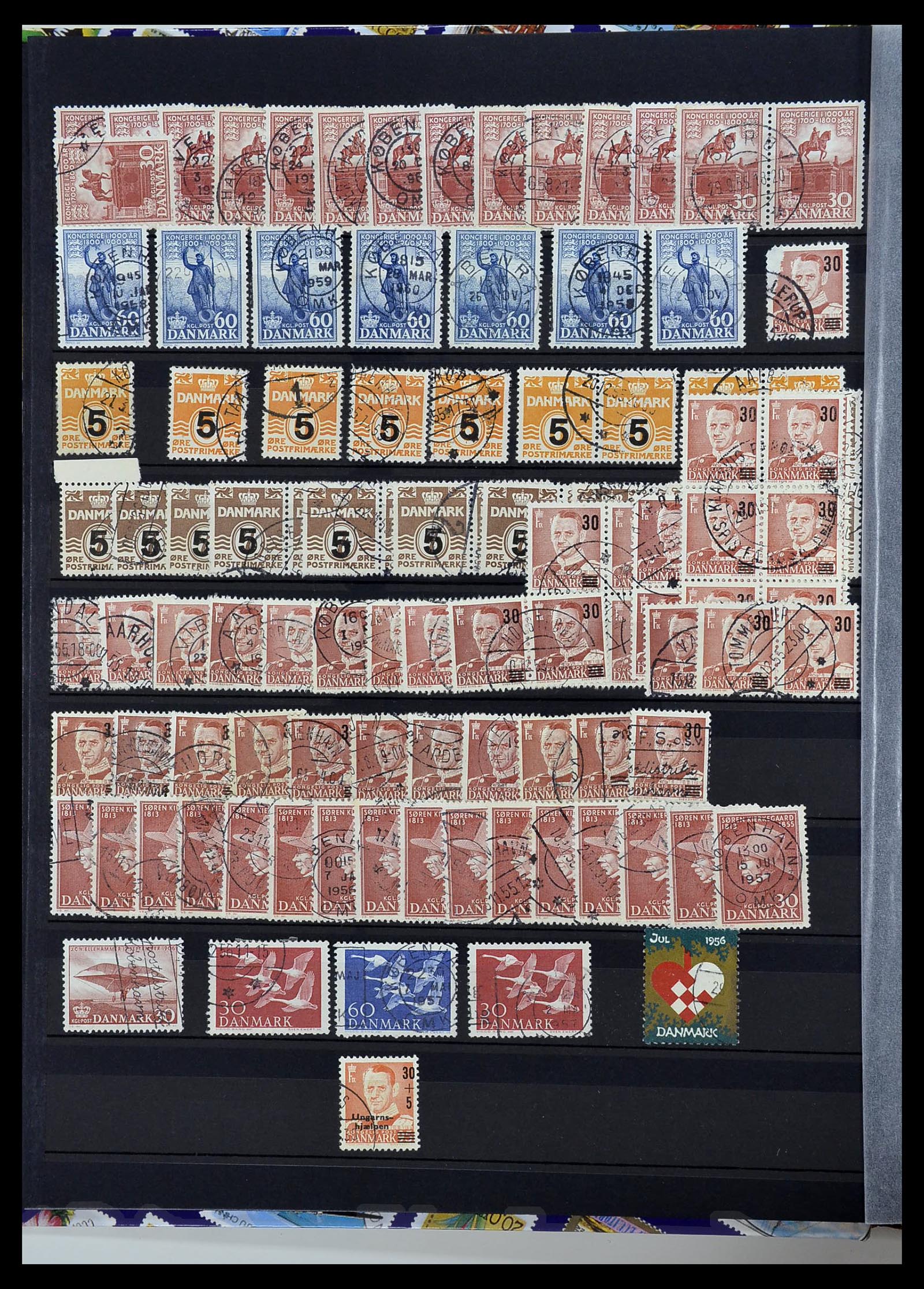 34313 425 - Stamp collection 34313 Scandinavia 1856-1990.