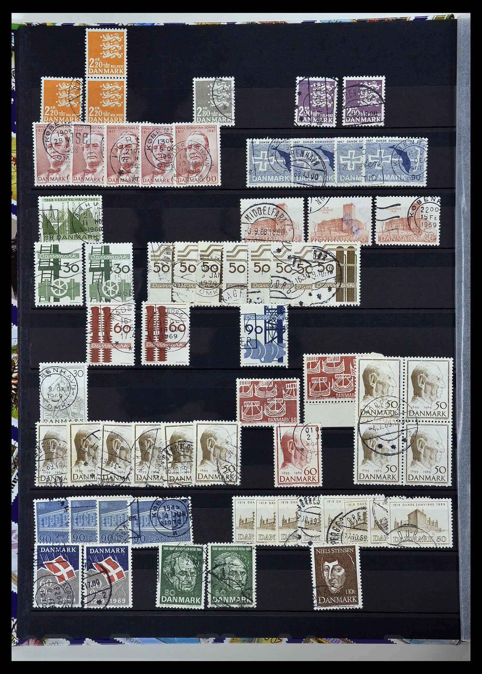 34313 433 - Stamp collection 34313 Scandinavia 1856-1990.