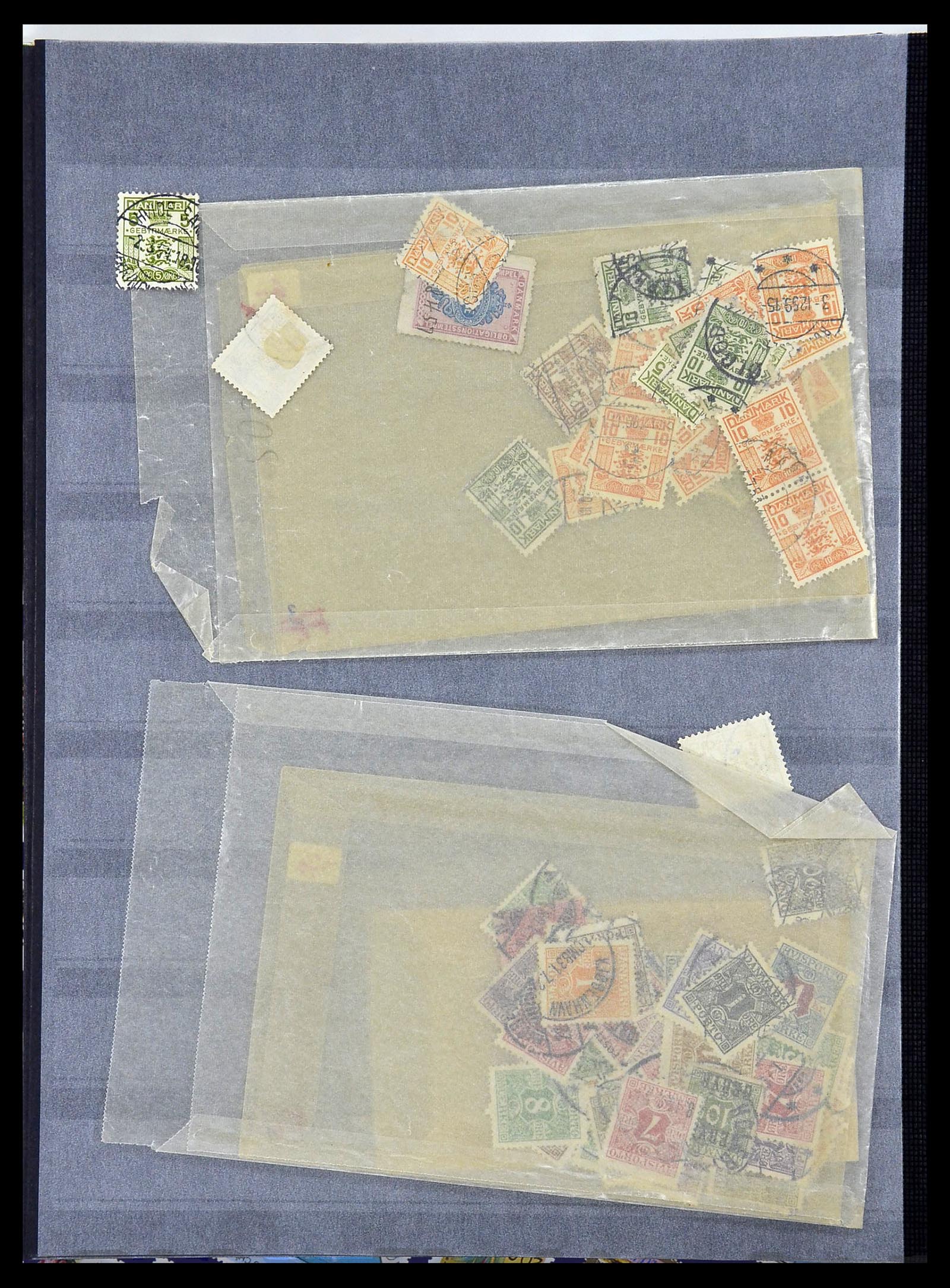 34313 438 - Stamp collection 34313 Scandinavia 1856-1990.