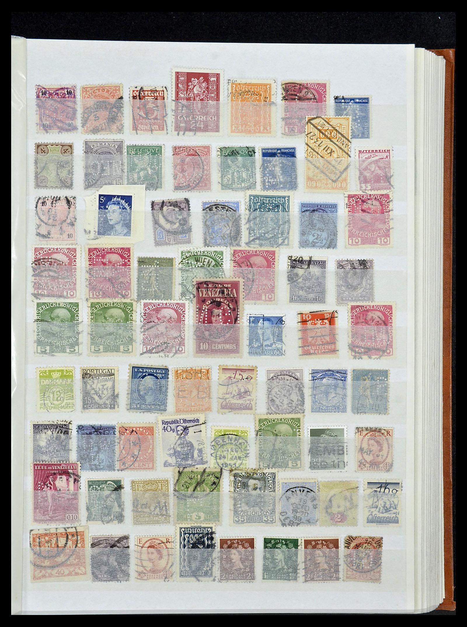 34322 025 - Stamp collection 34322 World perfins.