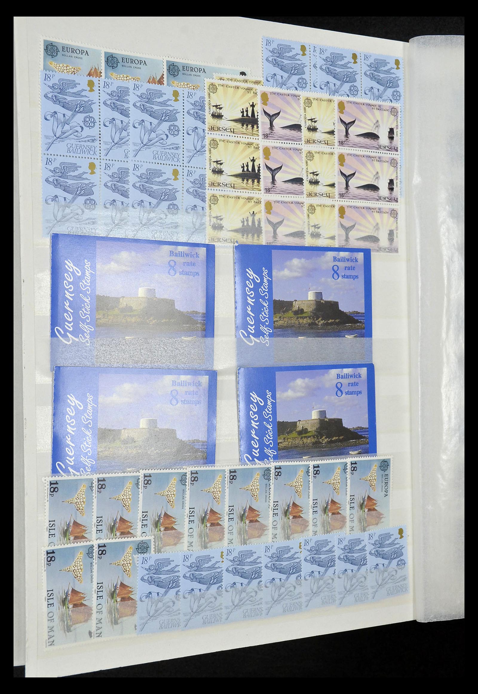 34326 056 - Stamp collection 34326 World MNH until 2018!