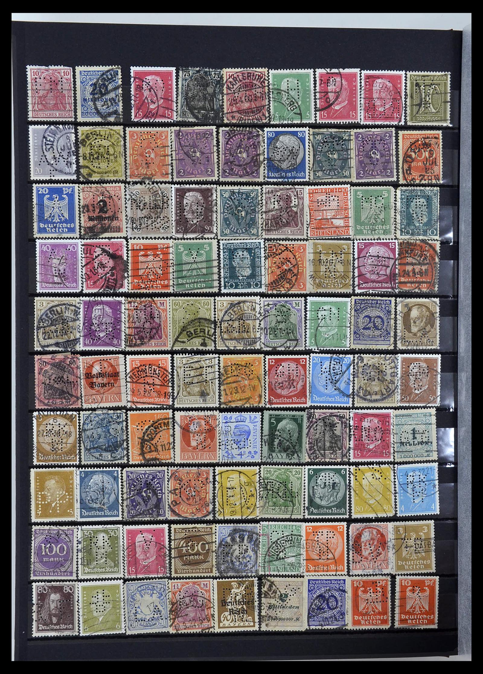 34329 008 - Postzegelverzameling 34329 Duitsland perfins 1900-1935.