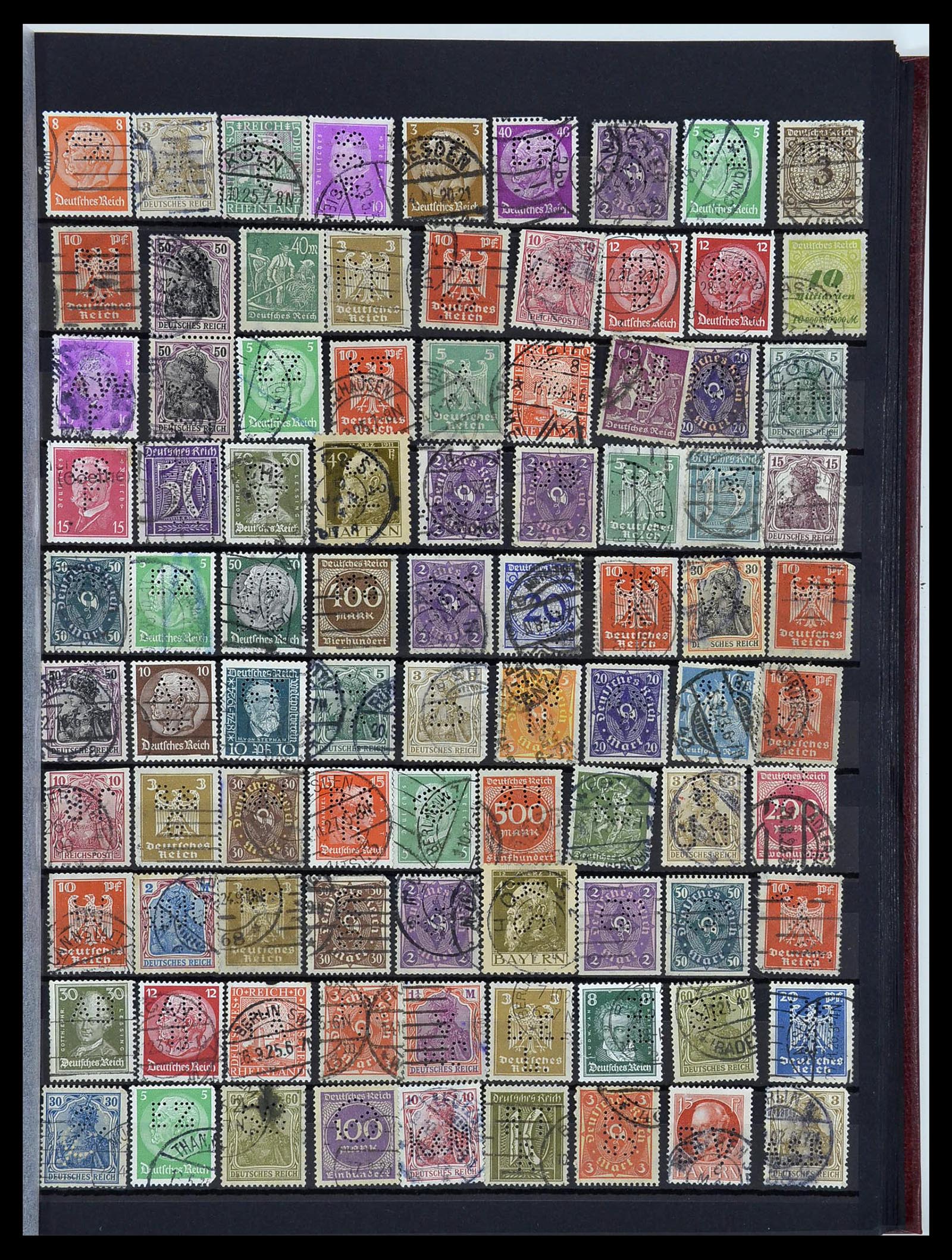 34329 021 - Postzegelverzameling 34329 Duitsland perfins 1900-1935.