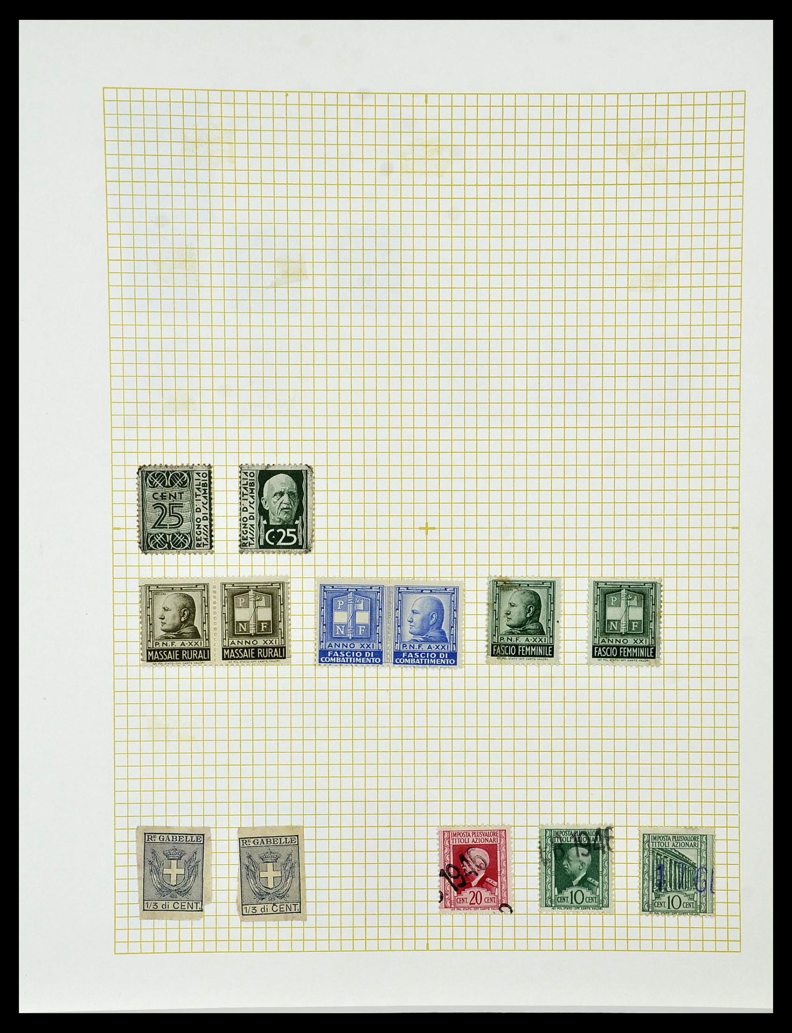 34330 041 - Stamp collection 34330 World fiscal and cinderella's.