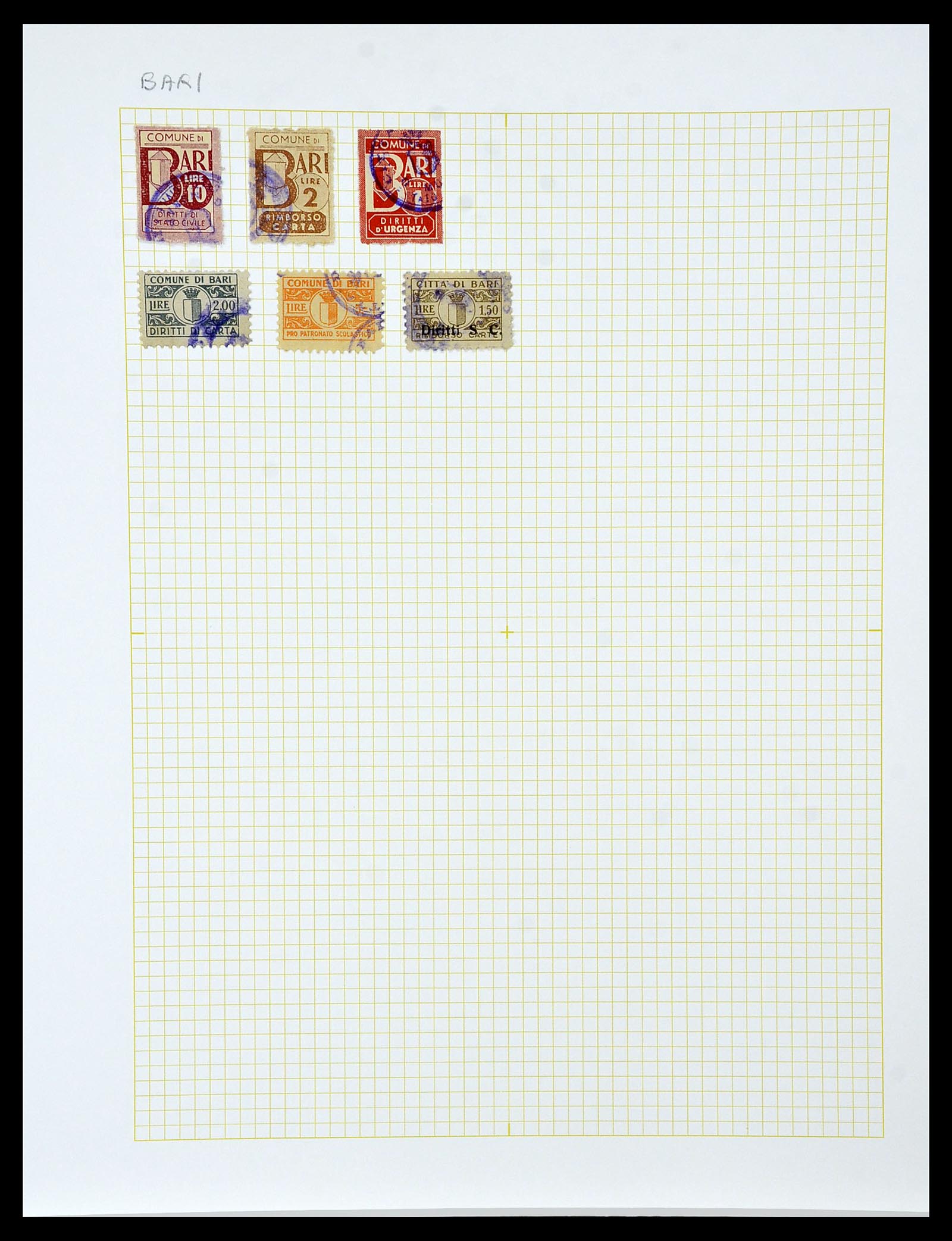34330 045 - Stamp collection 34330 World fiscal and cinderella's.