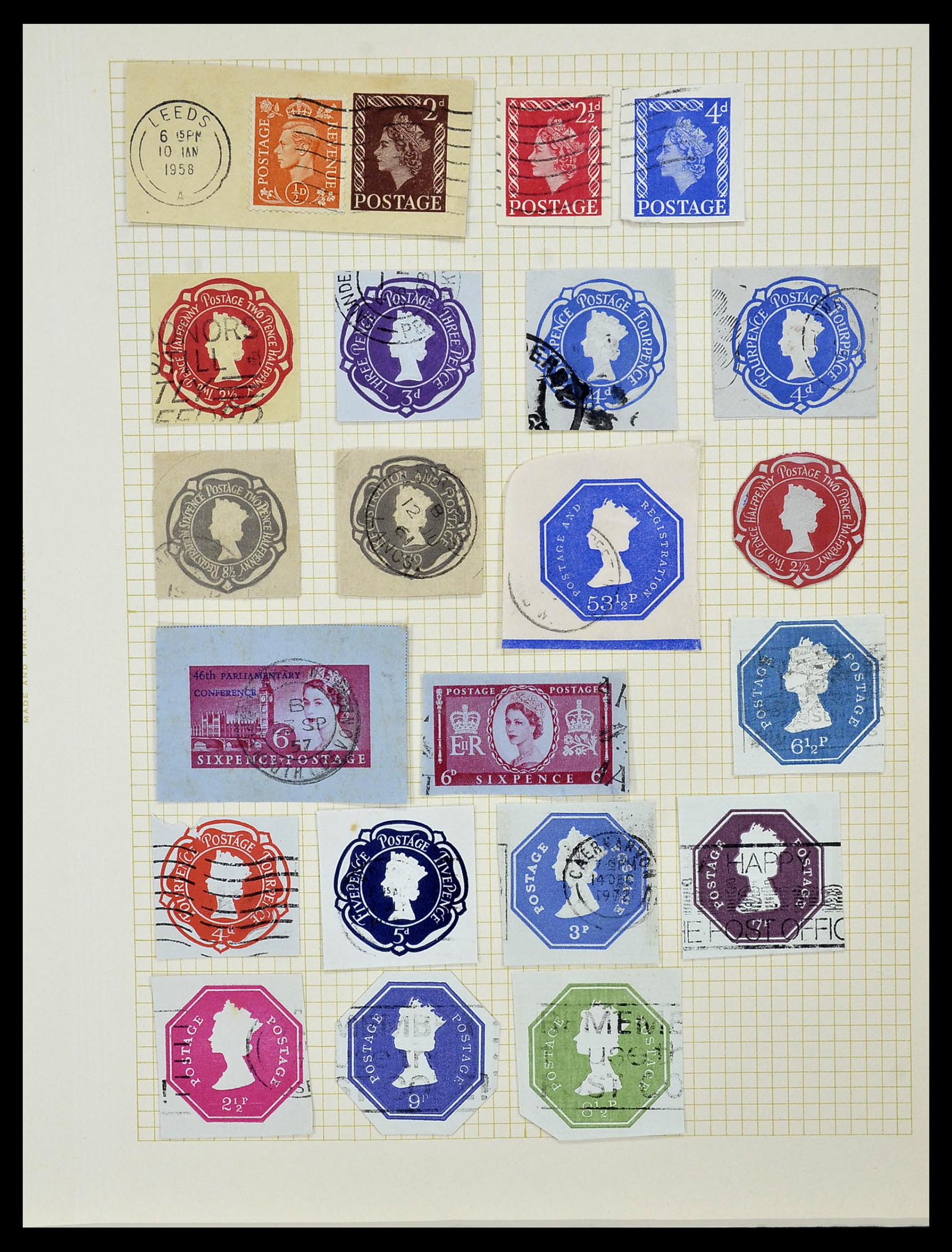 34330 092 - Stamp collection 34330 World fiscal and cinderella's.