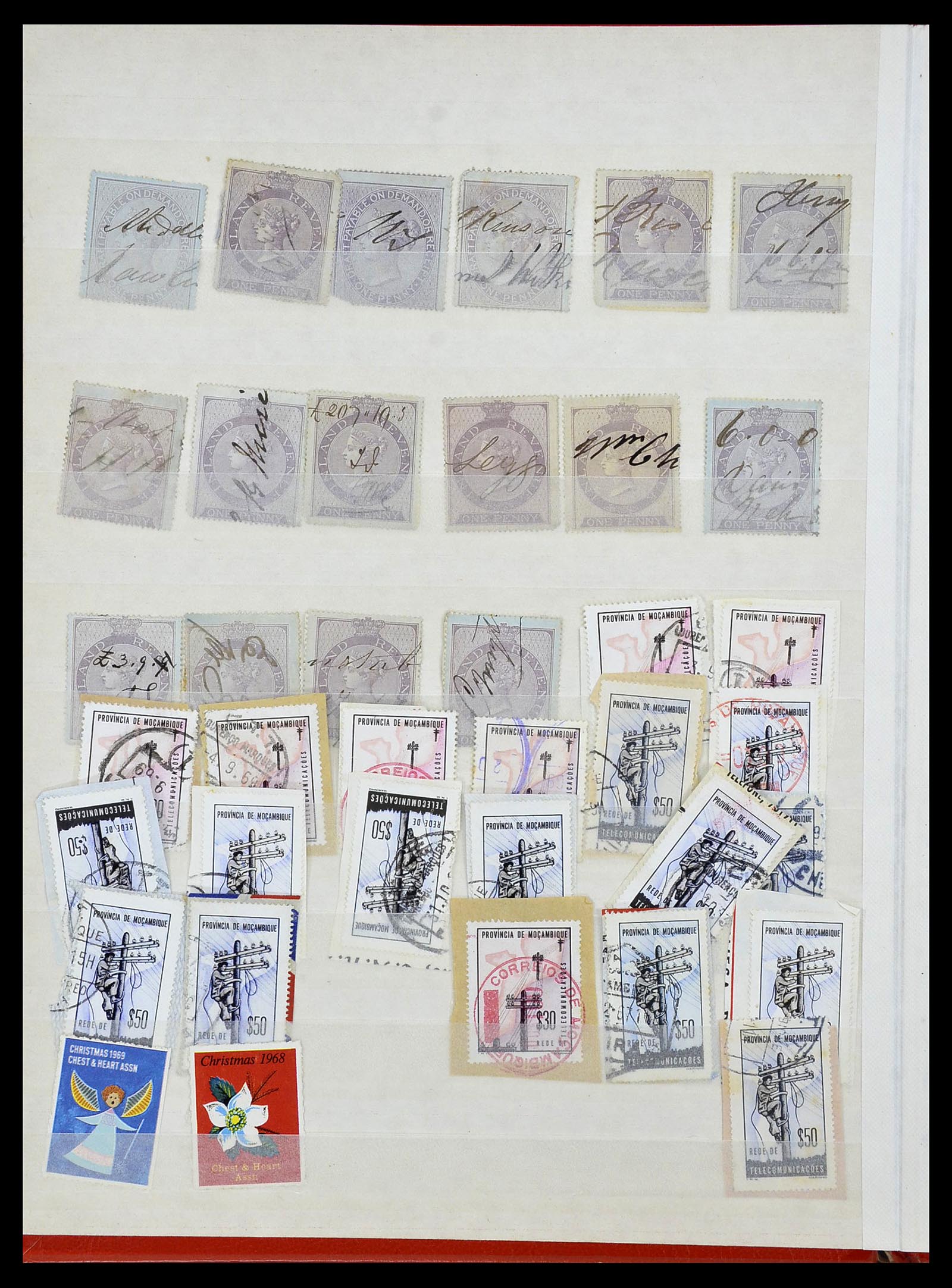34330 931 - Stamp collection 34330 World fiscal and cinderella's.