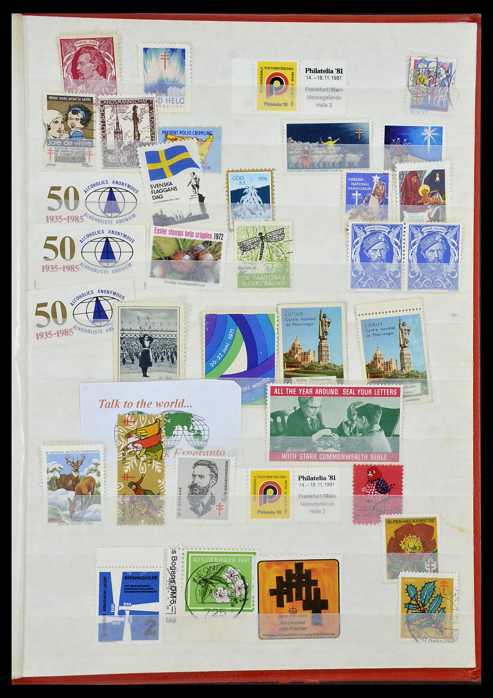34330 938 - Stamp collection 34330 World fiscal and cinderella's.