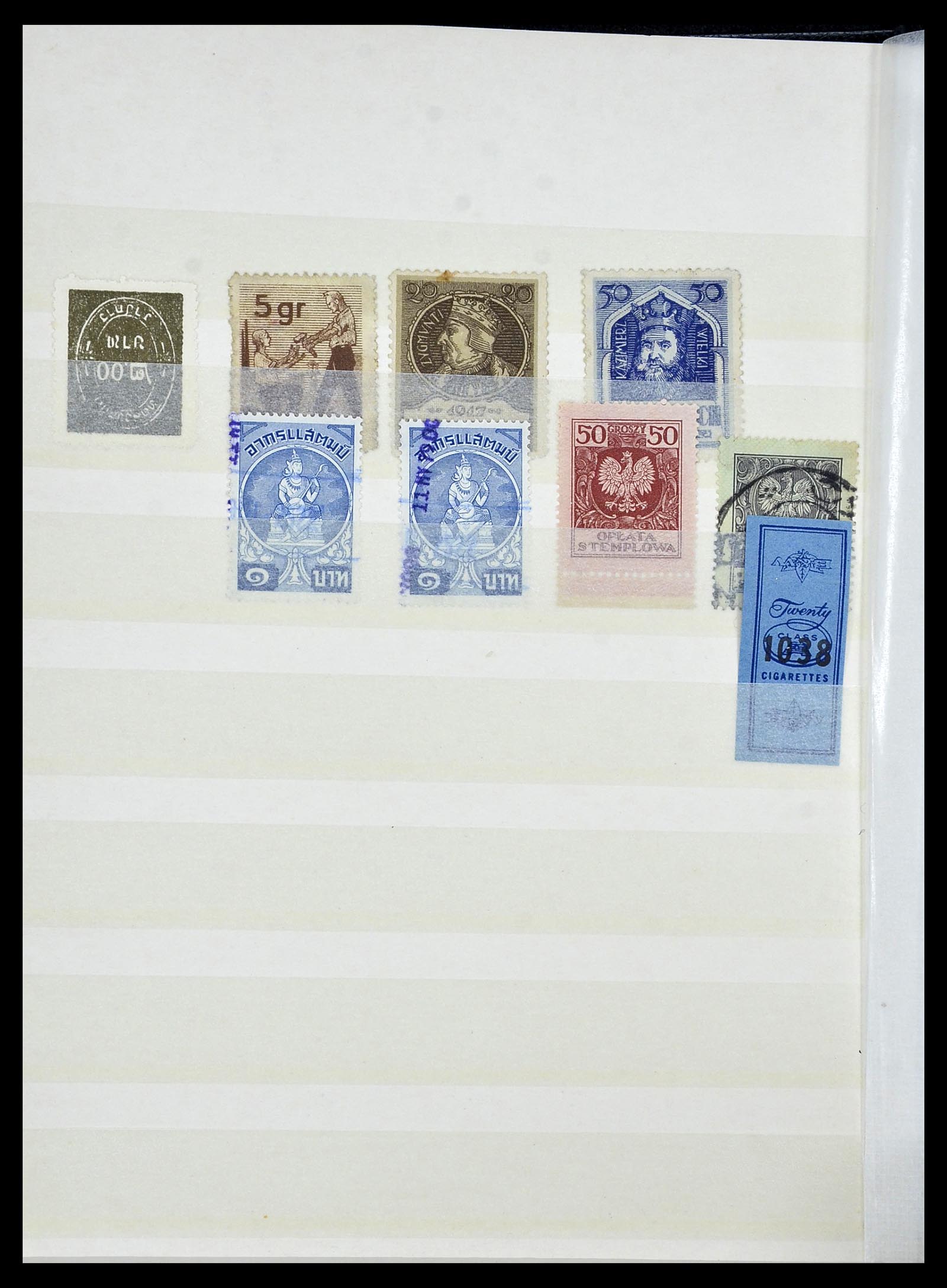 34330 959 - Stamp collection 34330 World fiscal and cinderella's.
