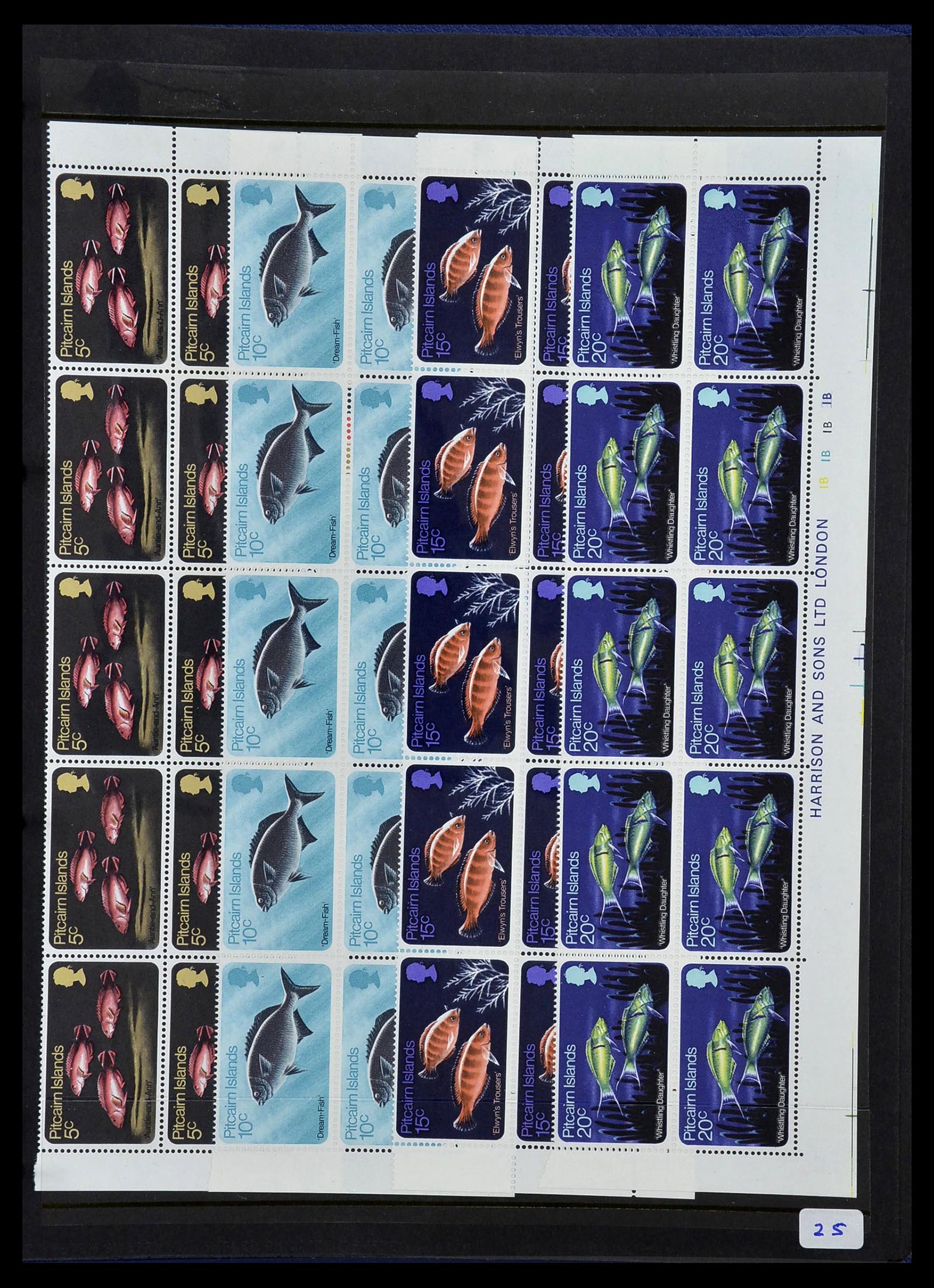 34355 031 - Postzegelverzameling 34355 Pitcairn 1940-1998.