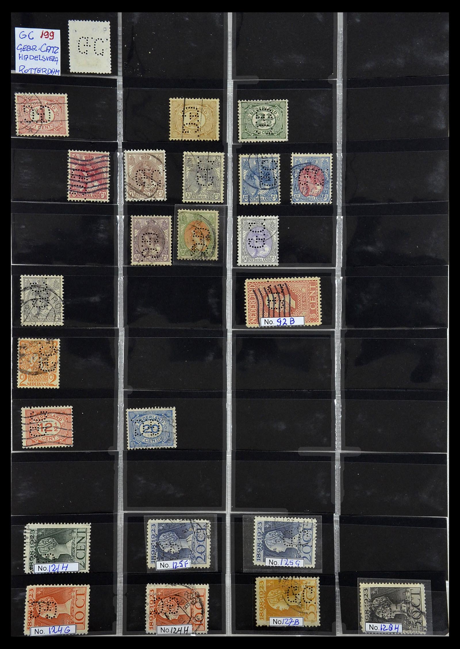 34390 100 - Stamp Collection 34390 Netherlands perfins 1872-1965.