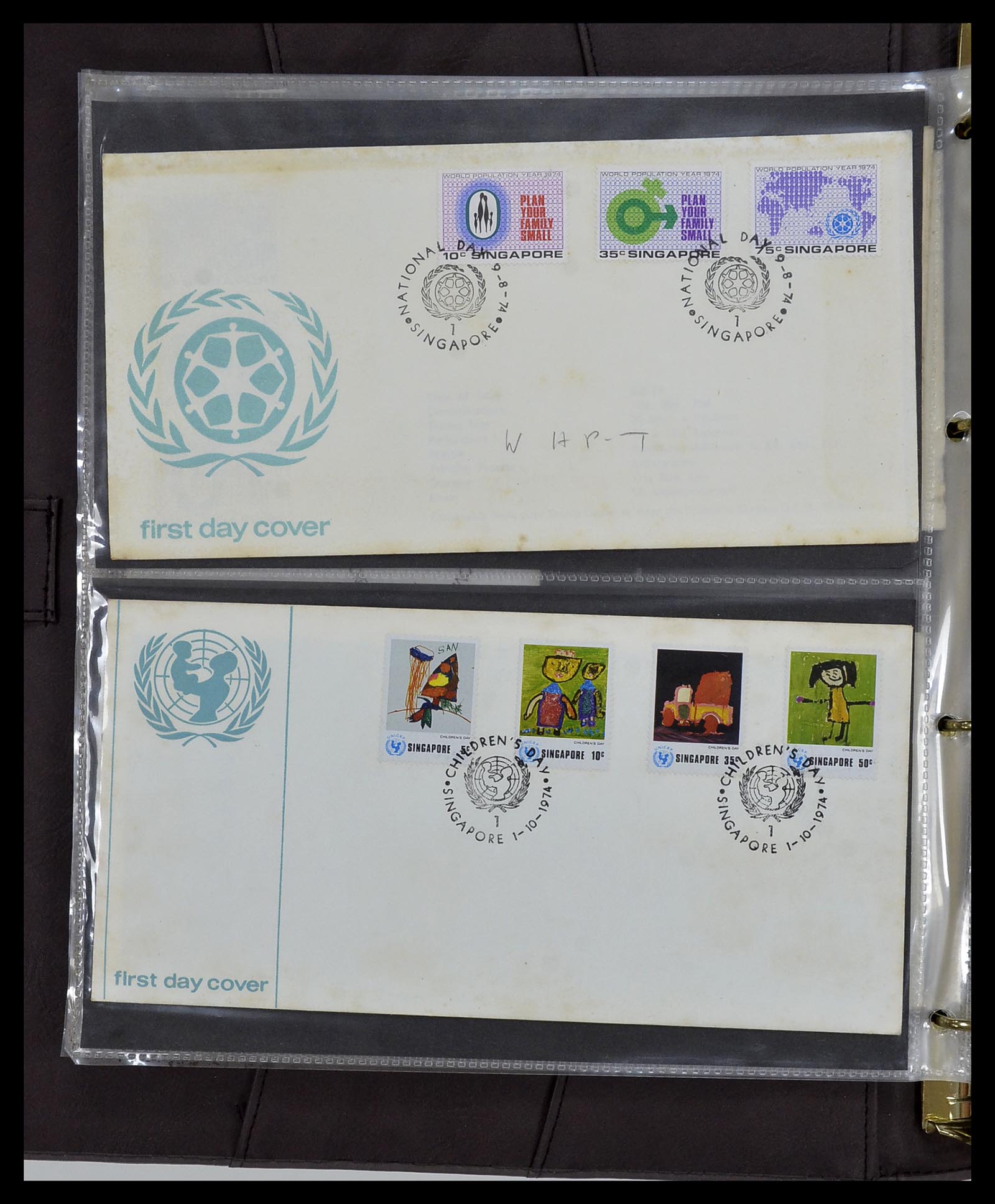 34394 043 - Postzegelverzameling 34394 Singapore FDC's 1948-2015!