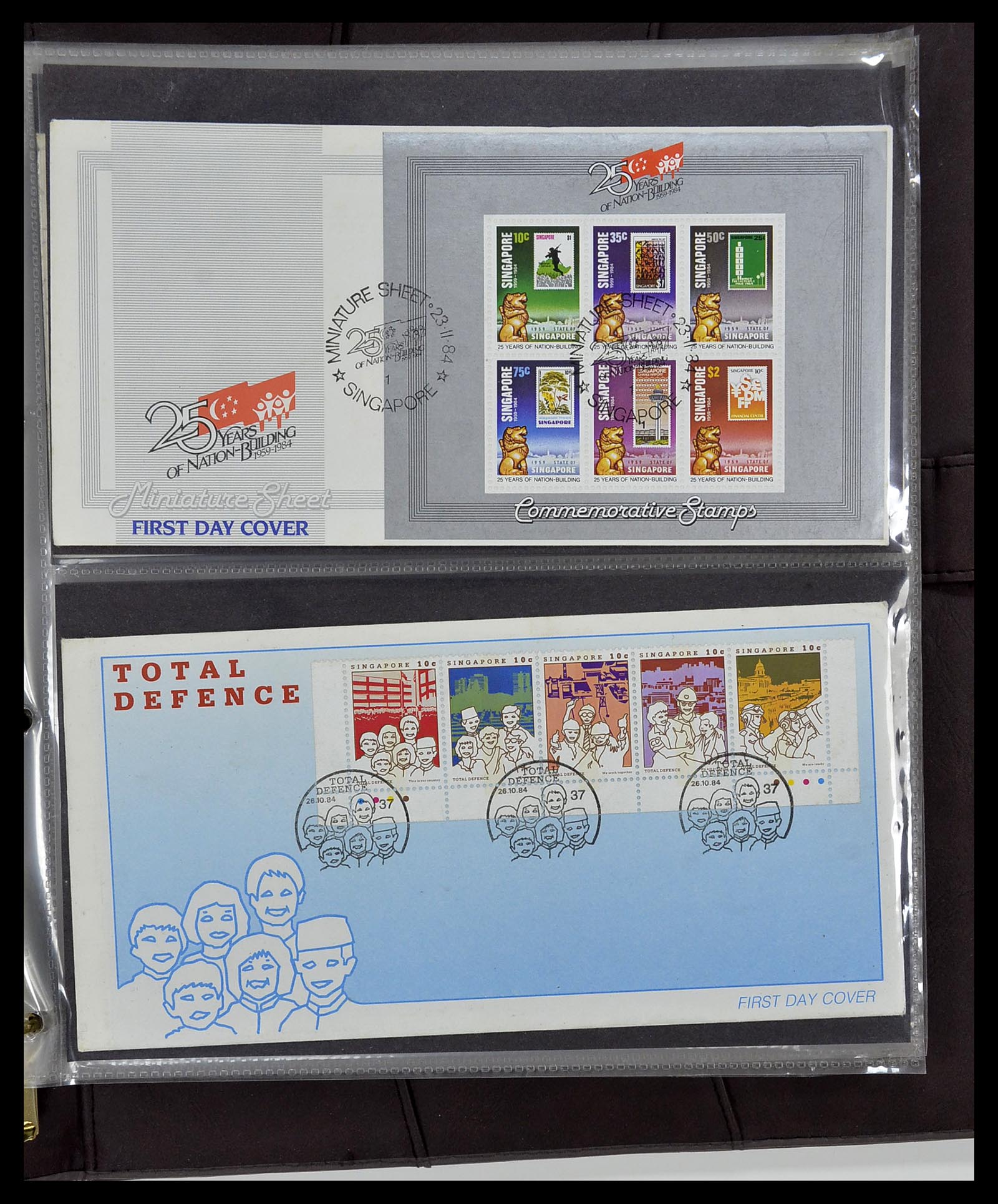 34394 096 - Postzegelverzameling 34394 Singapore FDC's 1948-2015!