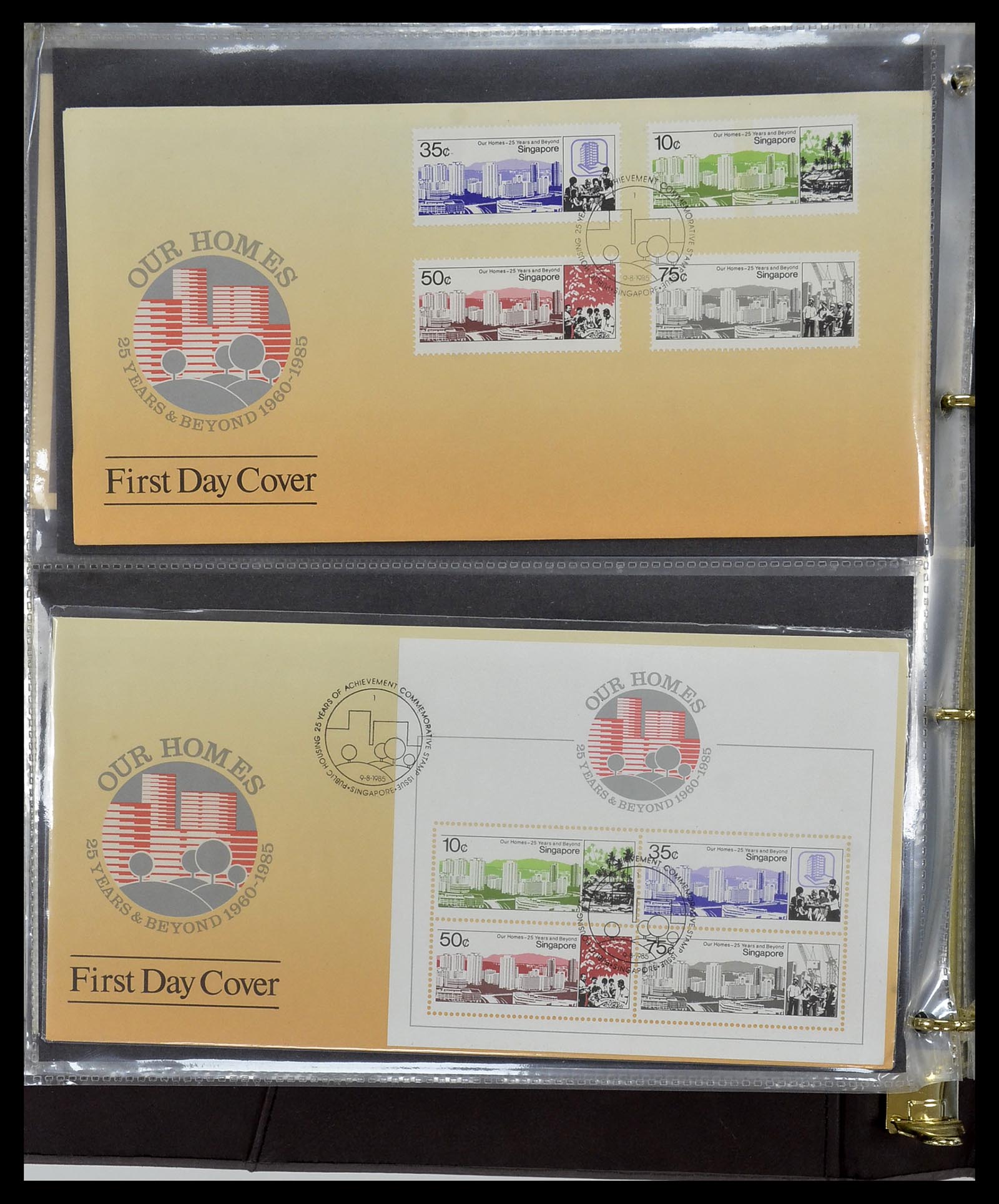34394 099 - Postzegelverzameling 34394 Singapore FDC's 1948-2015!
