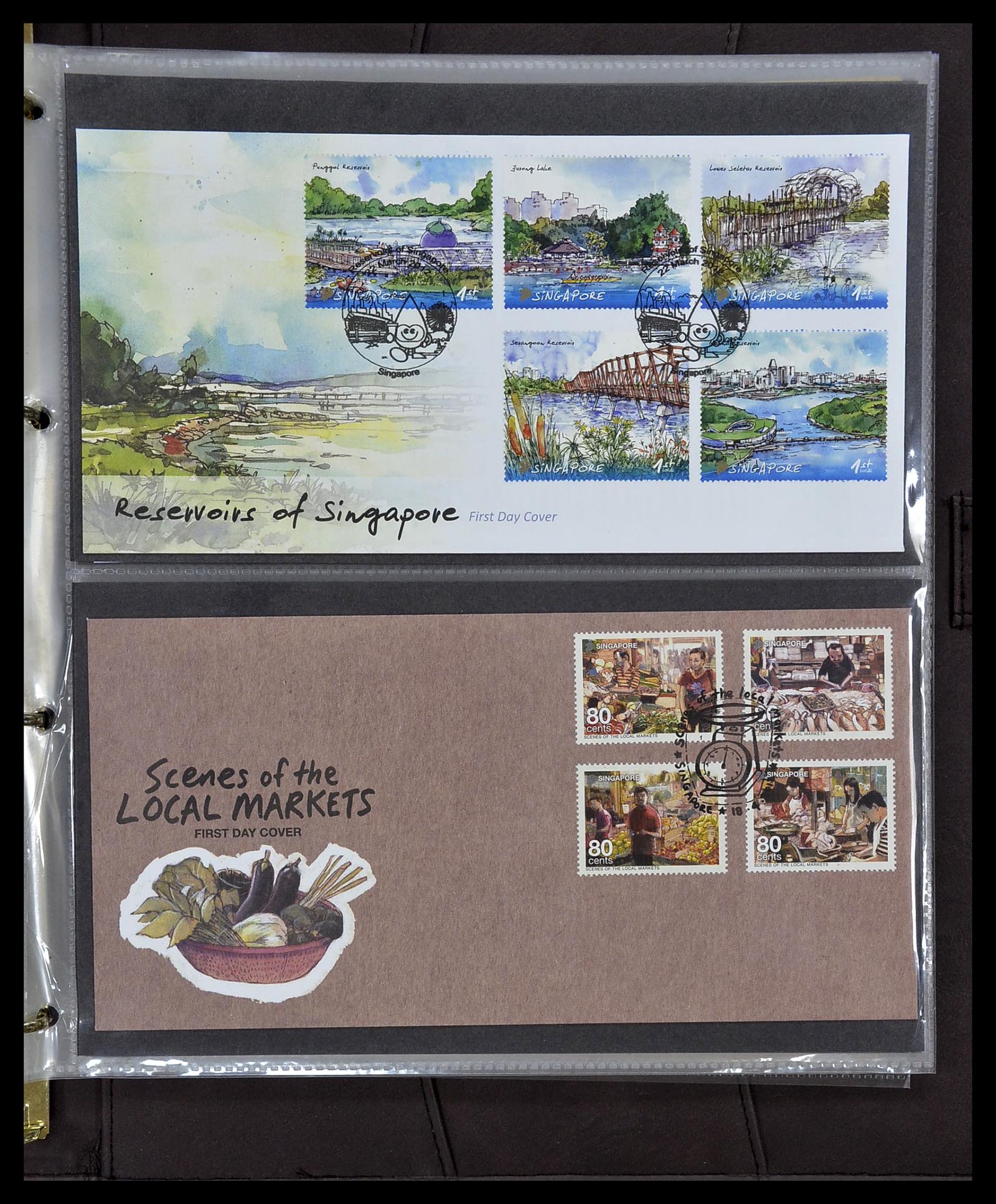 34394 399 - Postzegelverzameling 34394 Singapore FDC's 1948-2015!