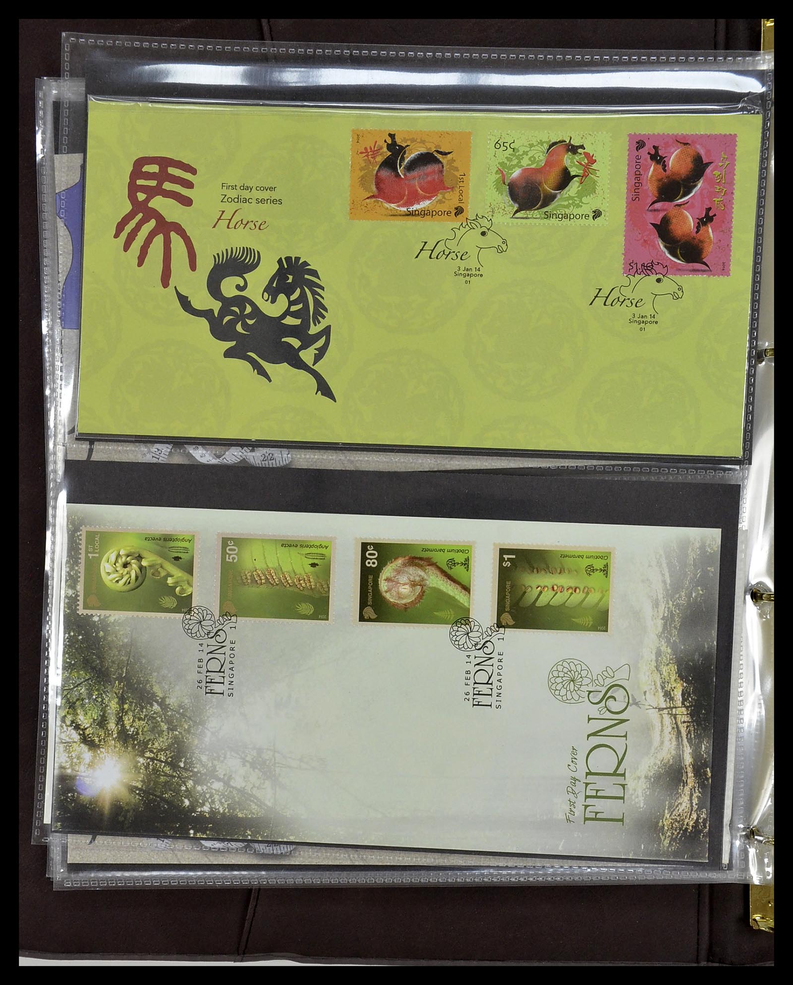 34394 421 - Postzegelverzameling 34394 Singapore FDC's 1948-2015!