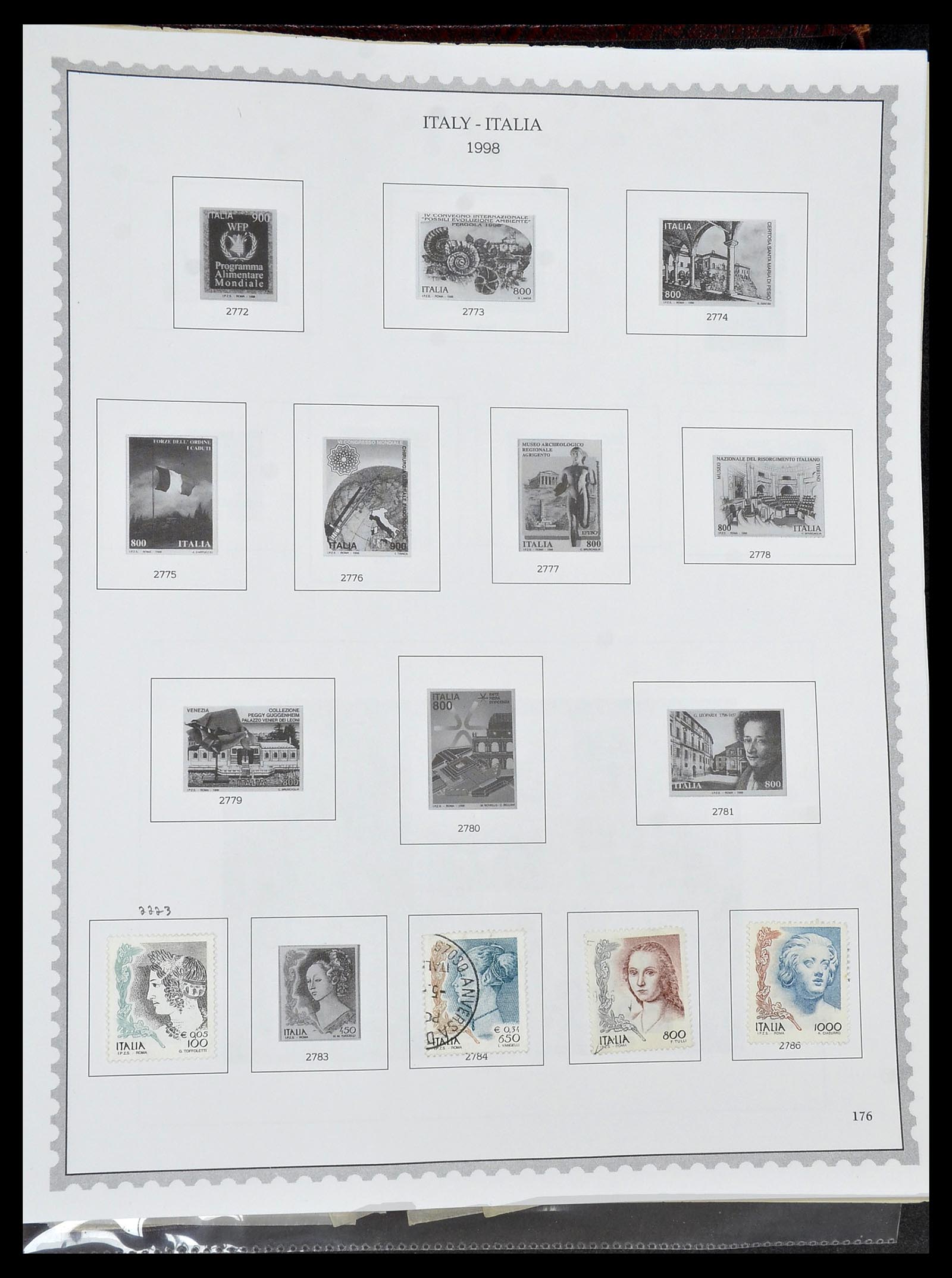 34401 176 - Stamp collection 34401 Italy and territories 1850-1990.