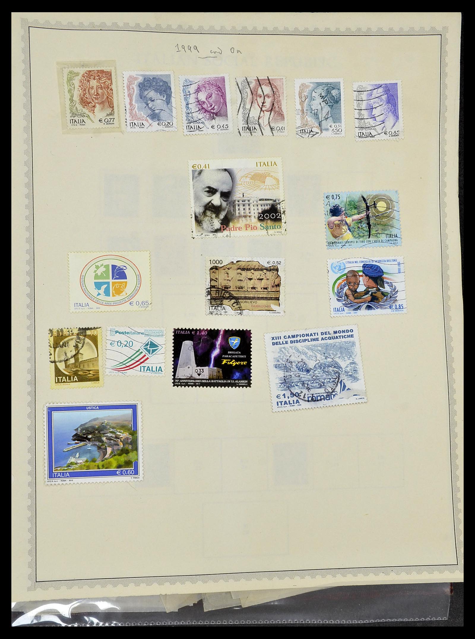 34401 179 - Stamp collection 34401 Italy and territories 1850-1990.