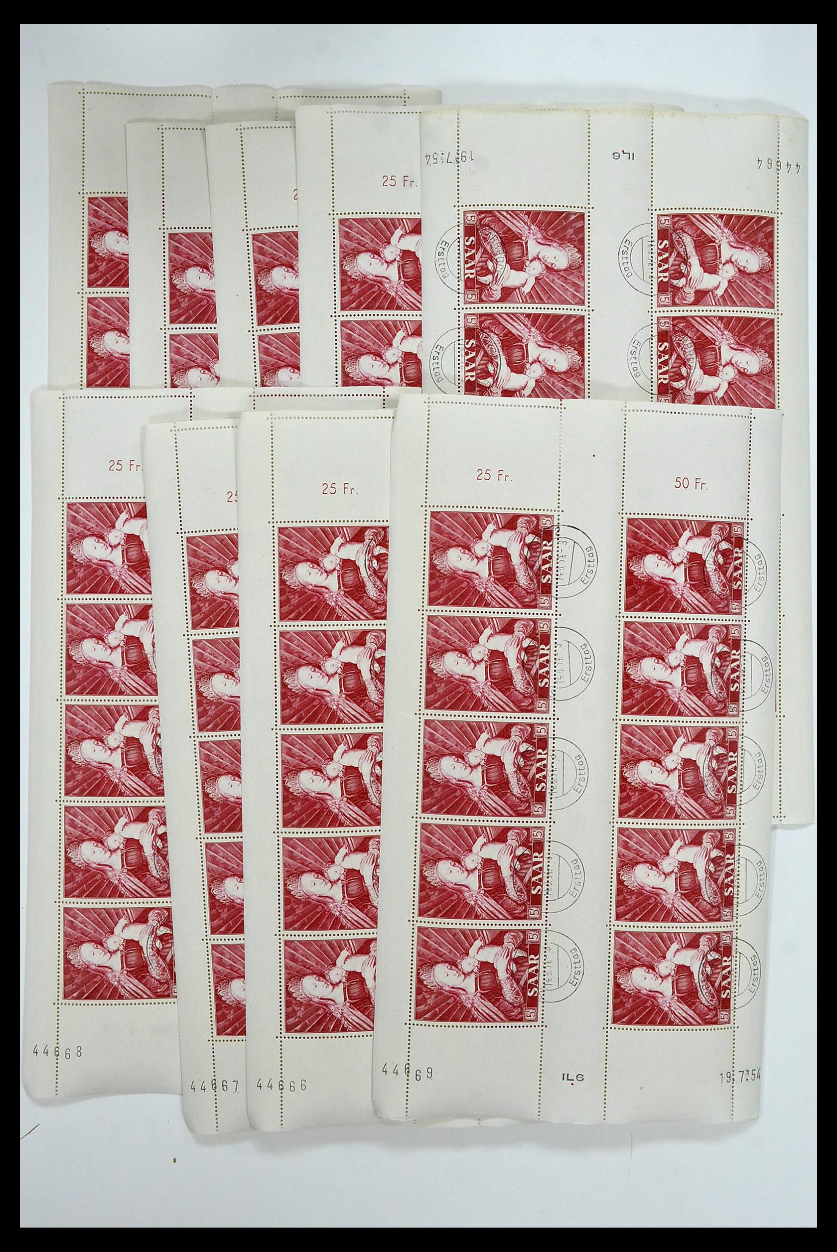 34403 028 - Postzegelverzameling 34403 Saar 1949-1959.