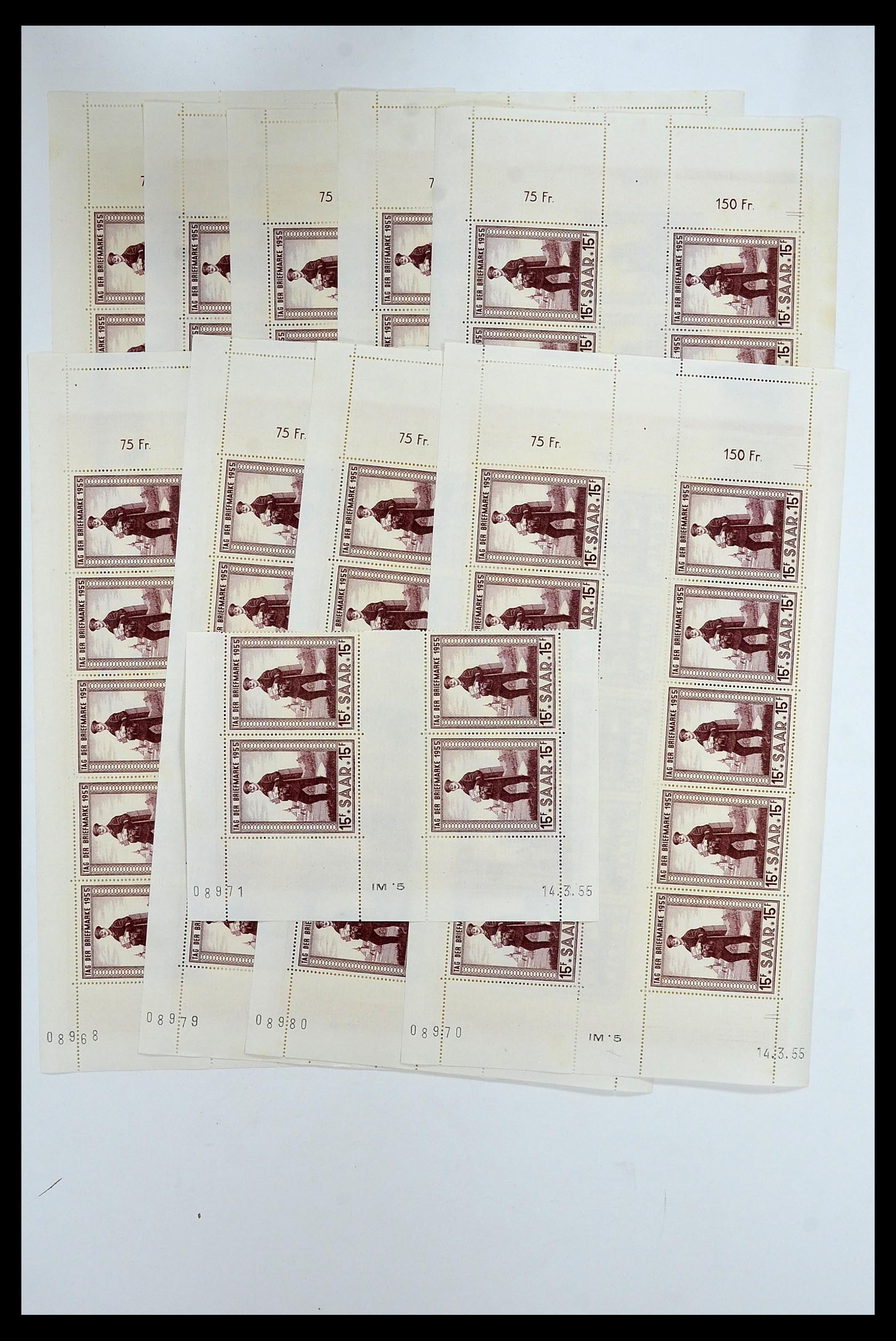 34403 037 - Postzegelverzameling 34403 Saar 1949-1959.