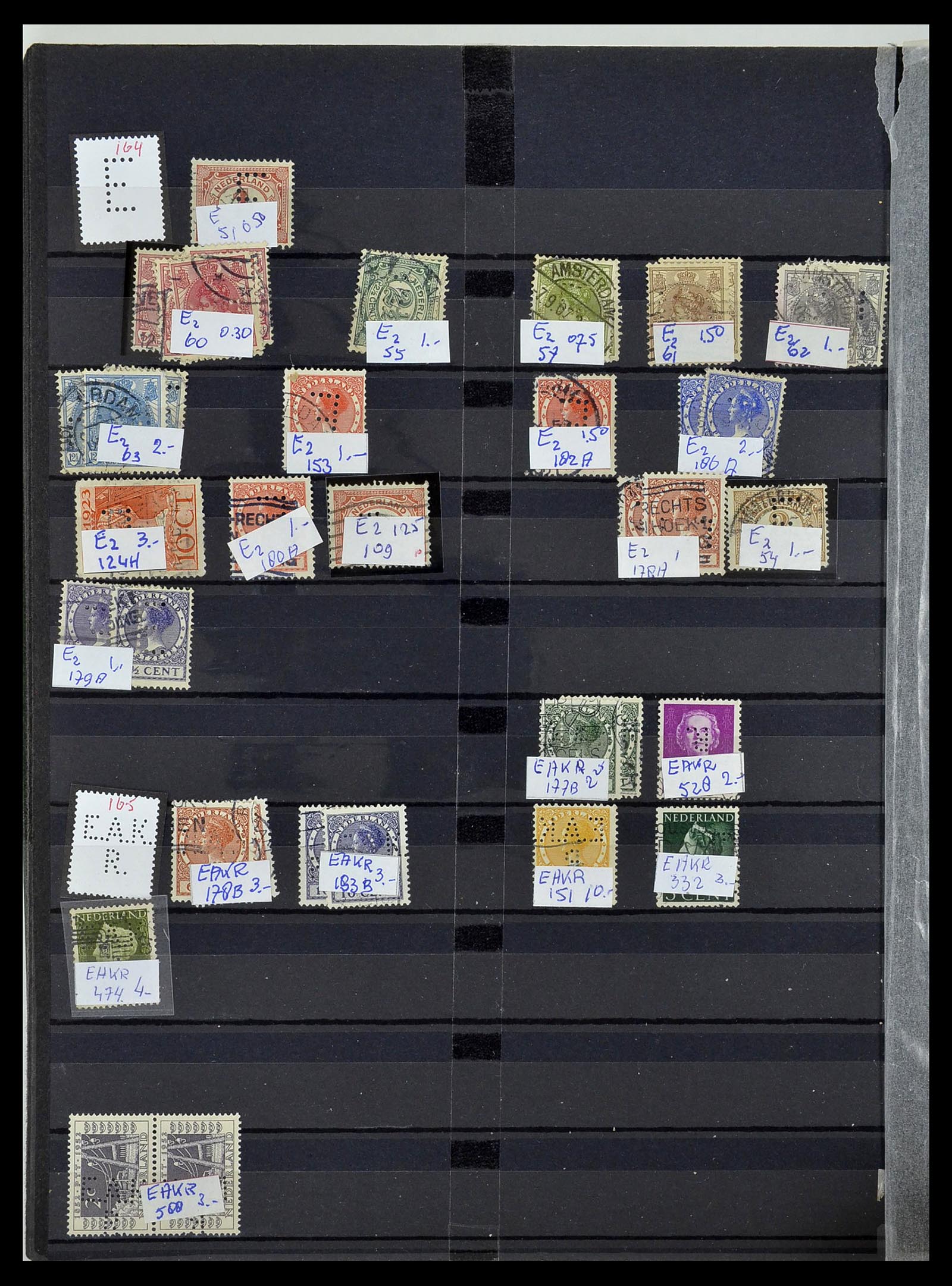 34407 030 - Postzegelverzameling 34407 Nederland firmaperforaties 1872-1980.