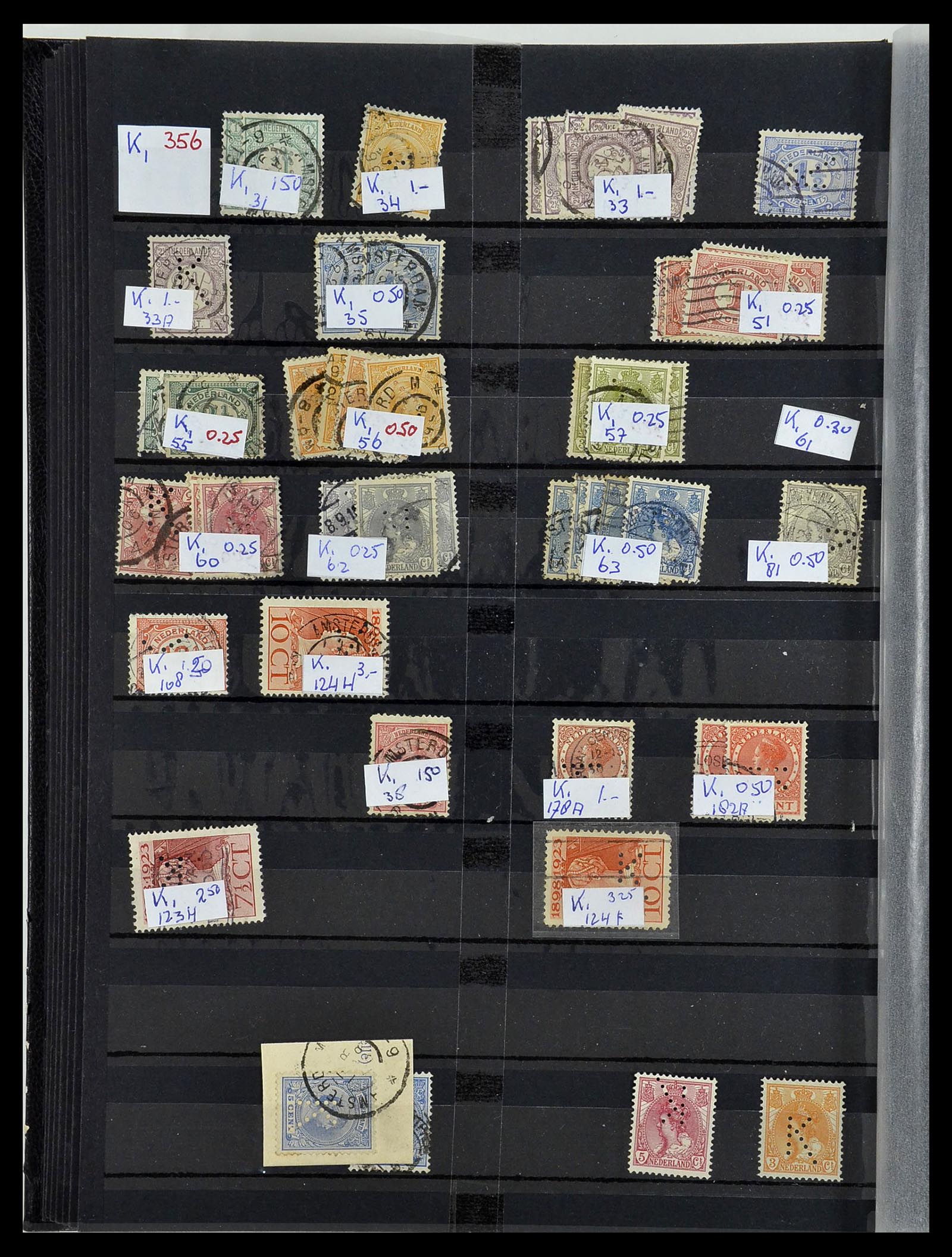 34407 062 - Postzegelverzameling 34407 Nederland firmaperforaties 1872-1980.