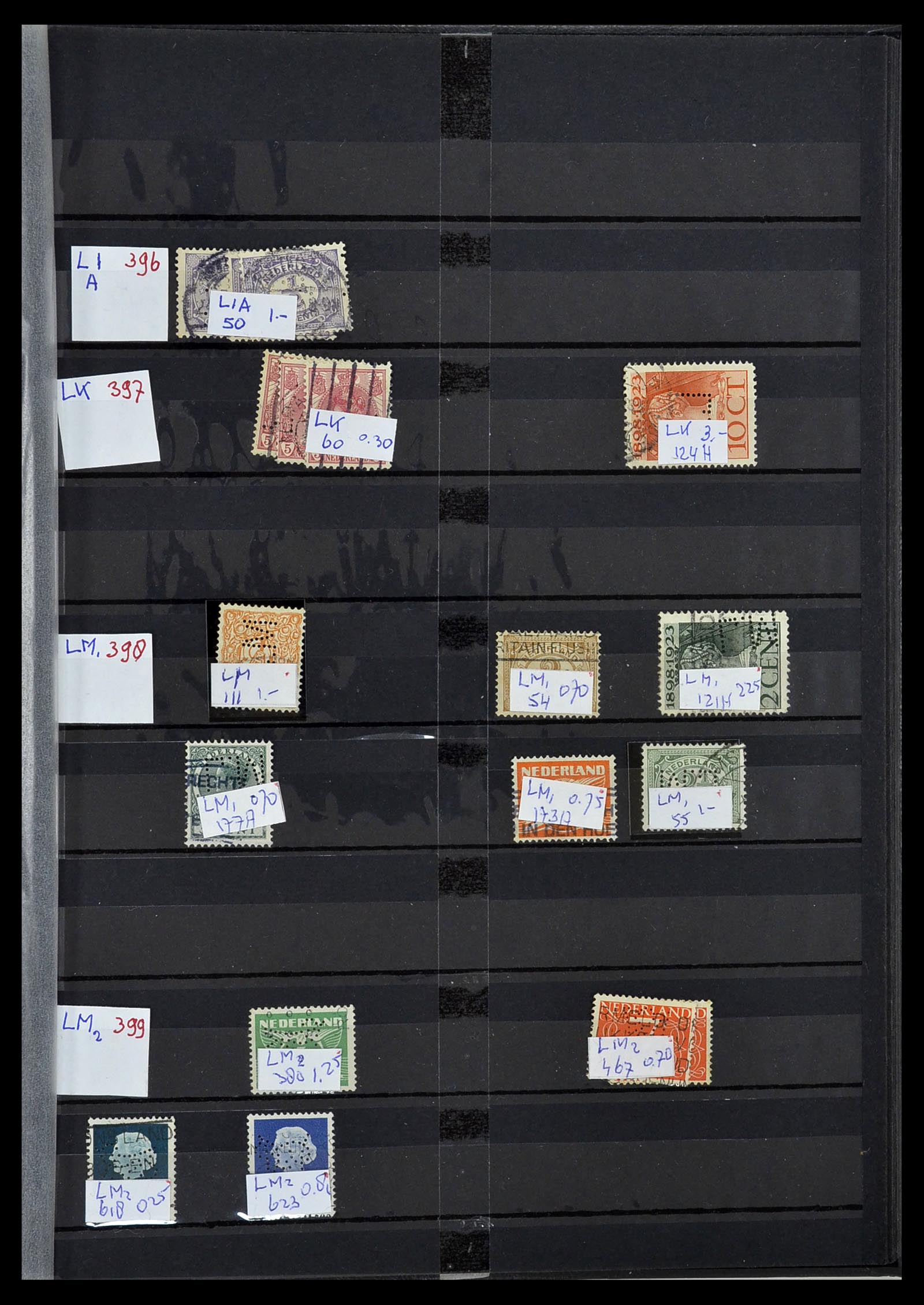 34407 071 - Postzegelverzameling 34407 Nederland firmaperforaties 1872-1980.