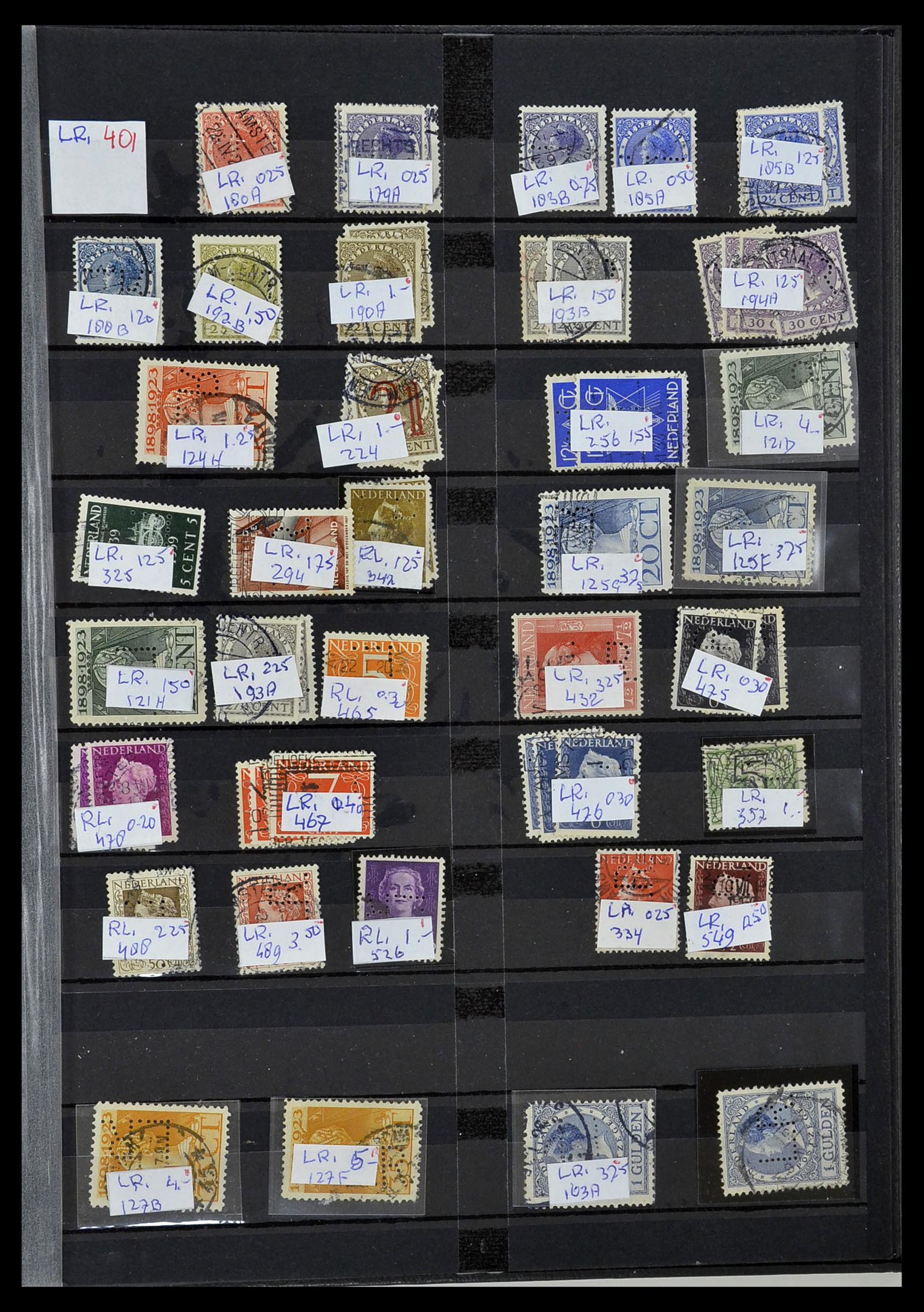 34407 072 - Postzegelverzameling 34407 Nederland firmaperforaties 1872-1980.