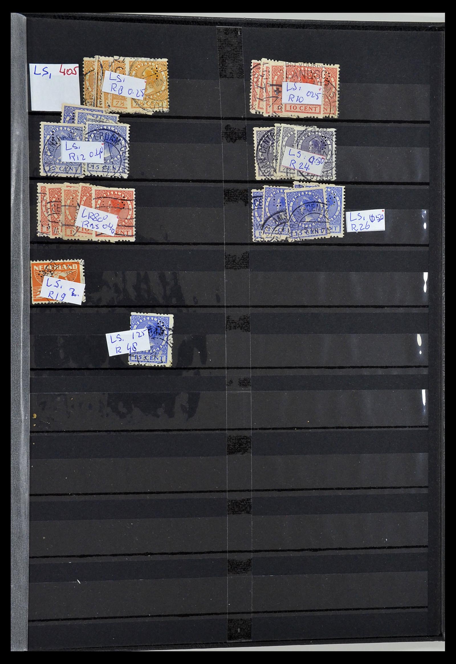 34407 077 - Postzegelverzameling 34407 Nederland firmaperforaties 1872-1980.