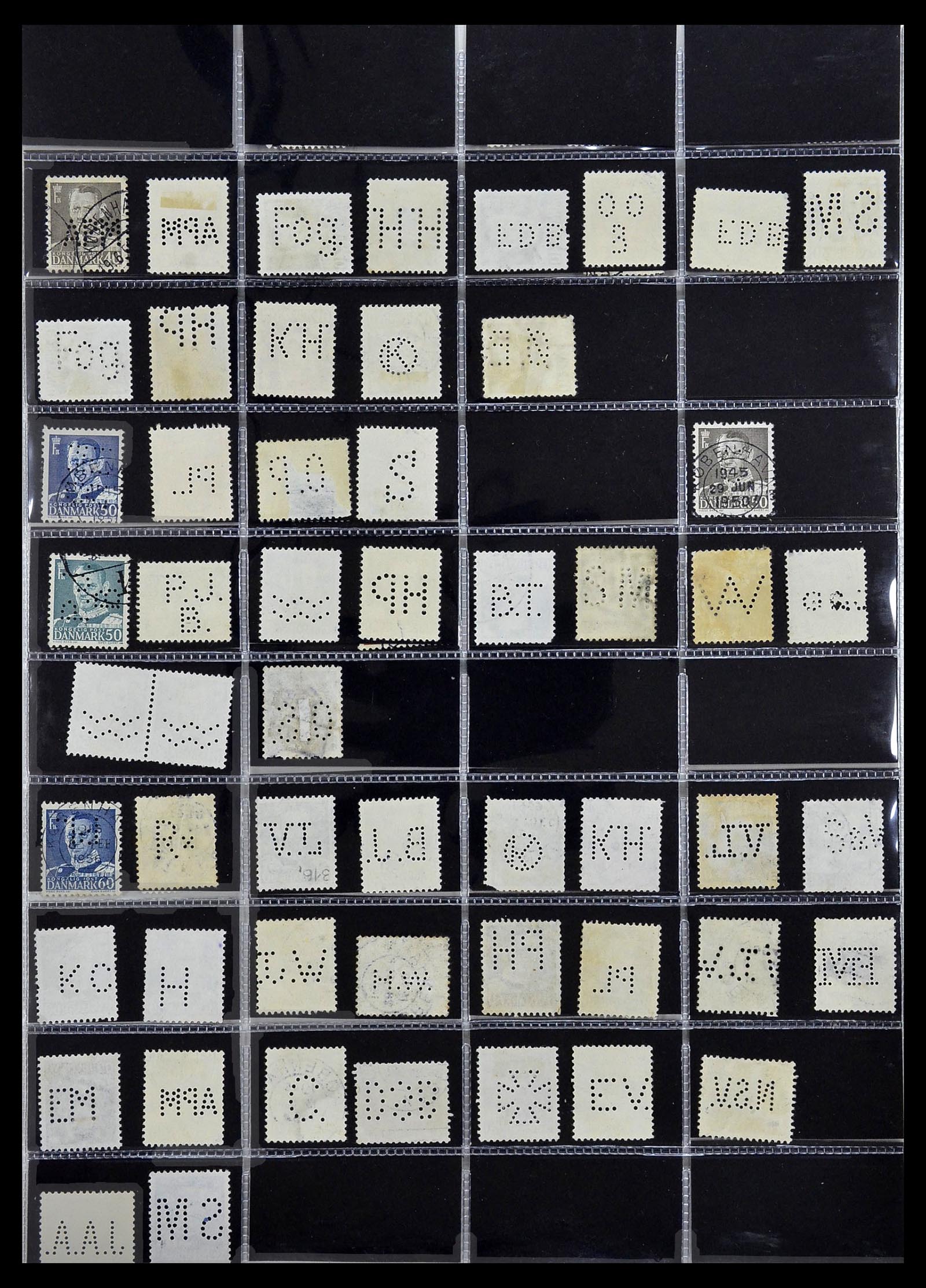 34408 033 - Postzegelverzameling 34408 Wereld firmaperforaties 1870-1980.