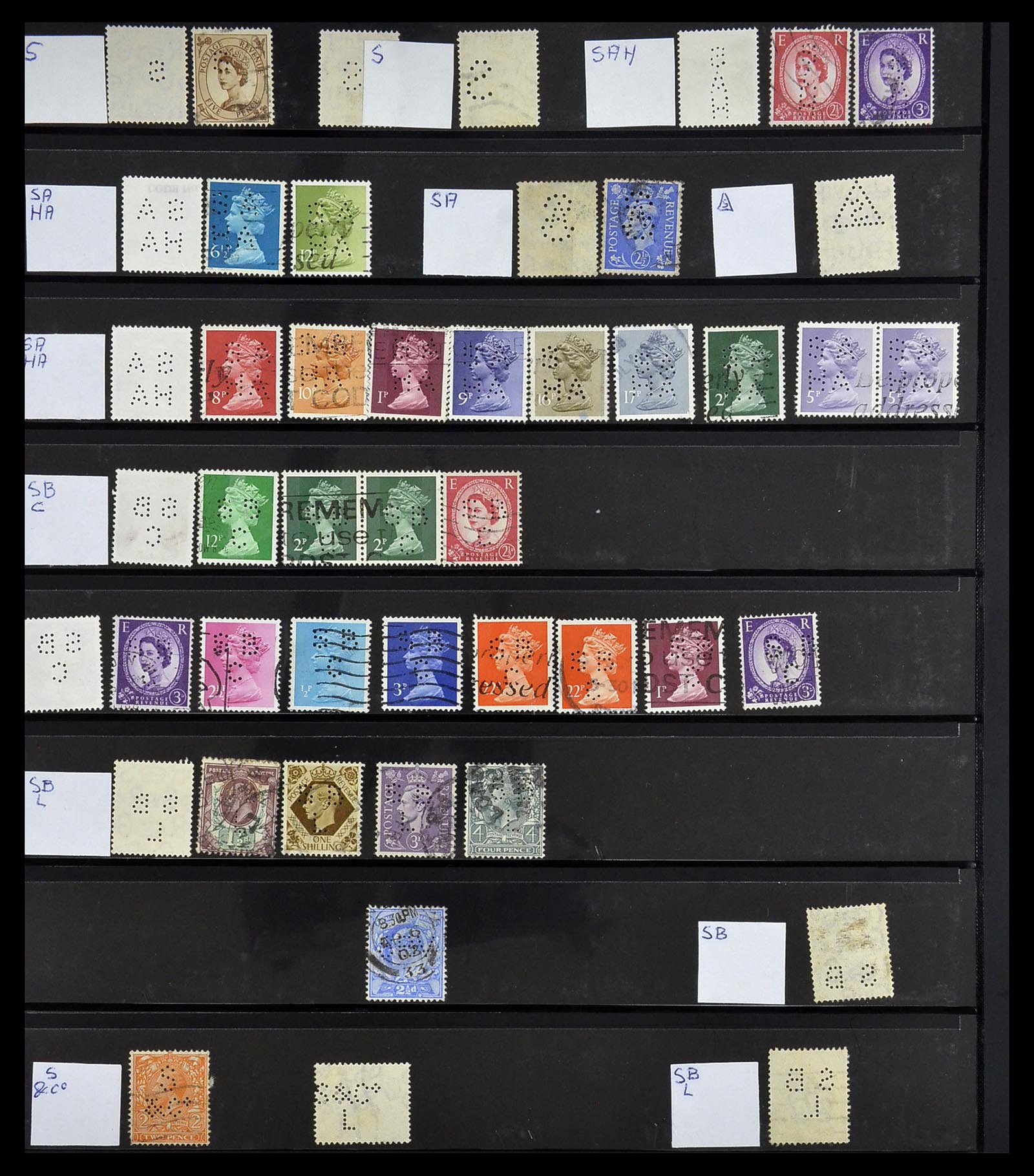 34408 707 - Stamp Collection 34408 World perfins 1870-1980.
