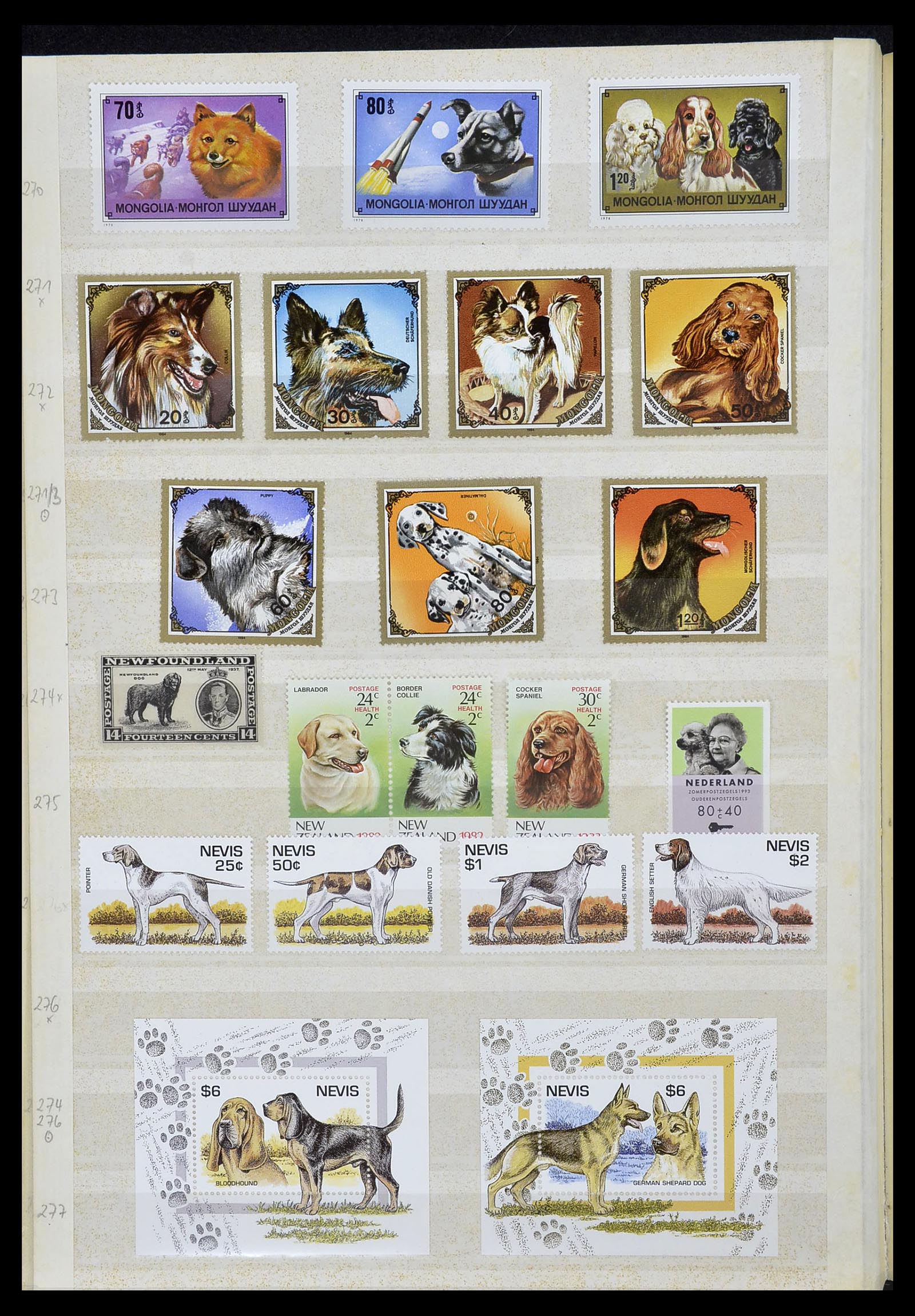 34410 029 - Postzegelverzameling 34410 Motief Honden 1965-2011.