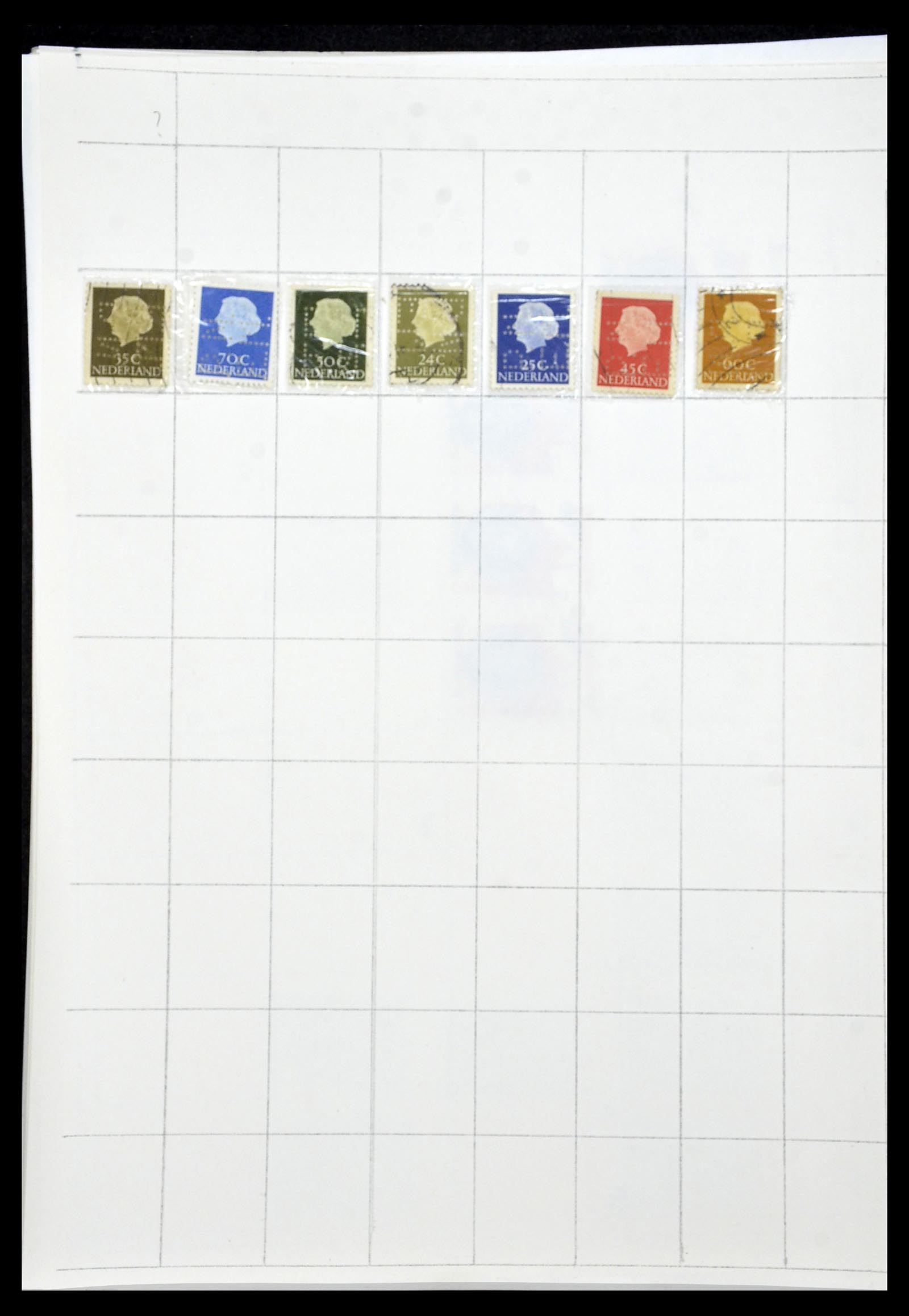 34414 307 - Stamp Collection 34414 Netherlands perfins 1872-1990.