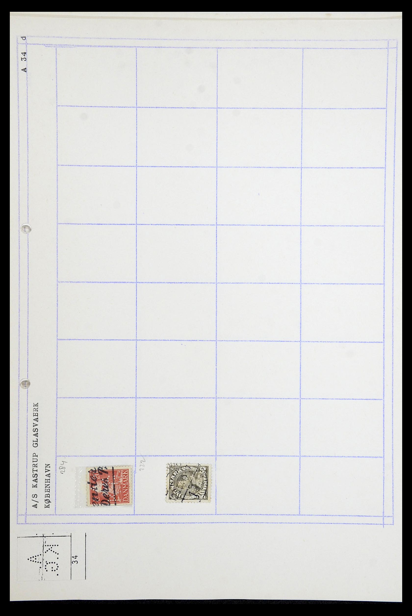 34415 010 - Postzegelverzameling 34415 Denemarken perfins 1875-1980.