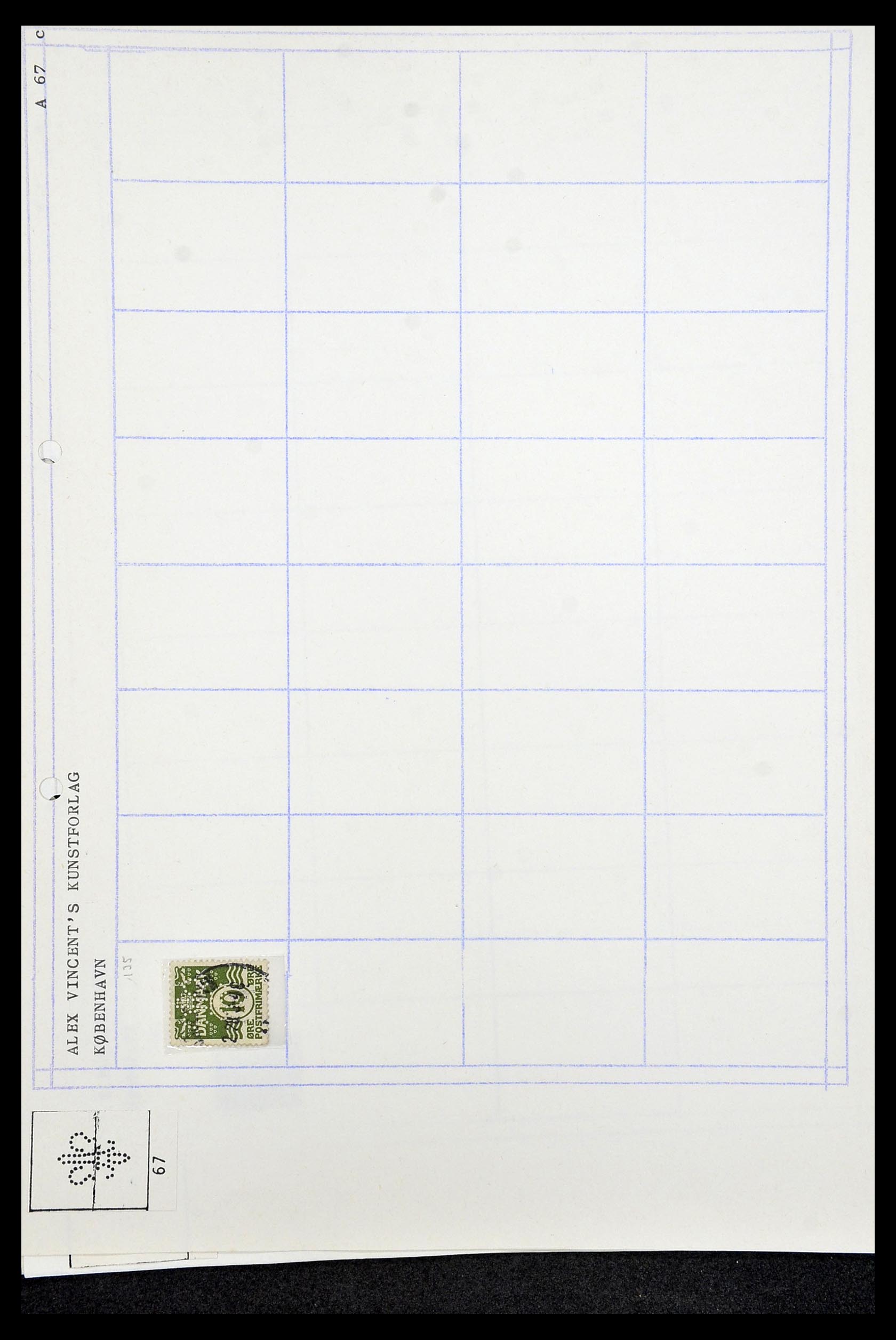 34415 020 - Postzegelverzameling 34415 Denemarken perfins 1875-1980.