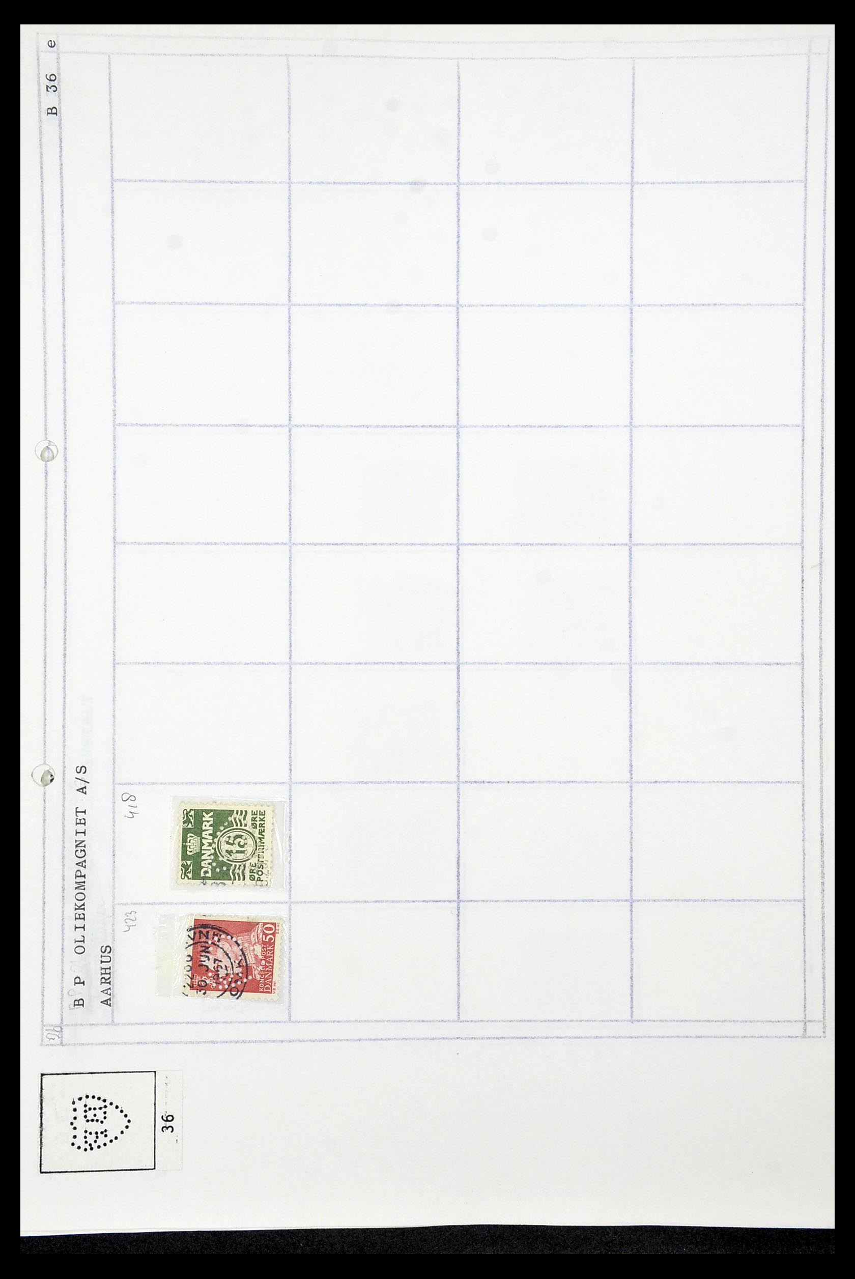 34415 030 - Postzegelverzameling 34415 Denemarken perfins 1875-1980.