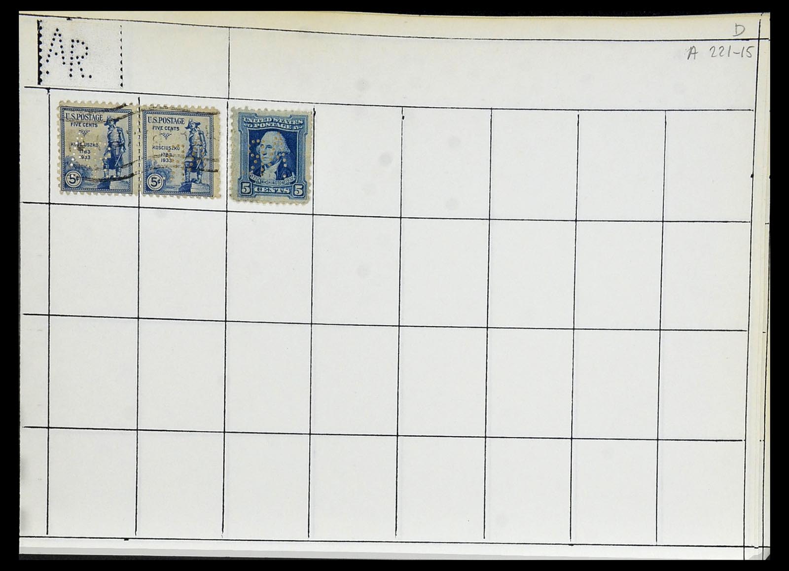 34417 036 - Stamp Collection 34417 USA perfins 1900-1980.