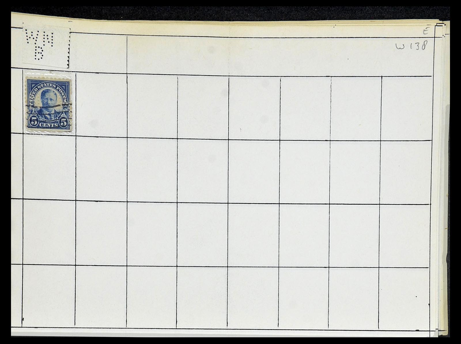 34417 784 - Stamp Collection 34417 USA perfins 1900-1980.