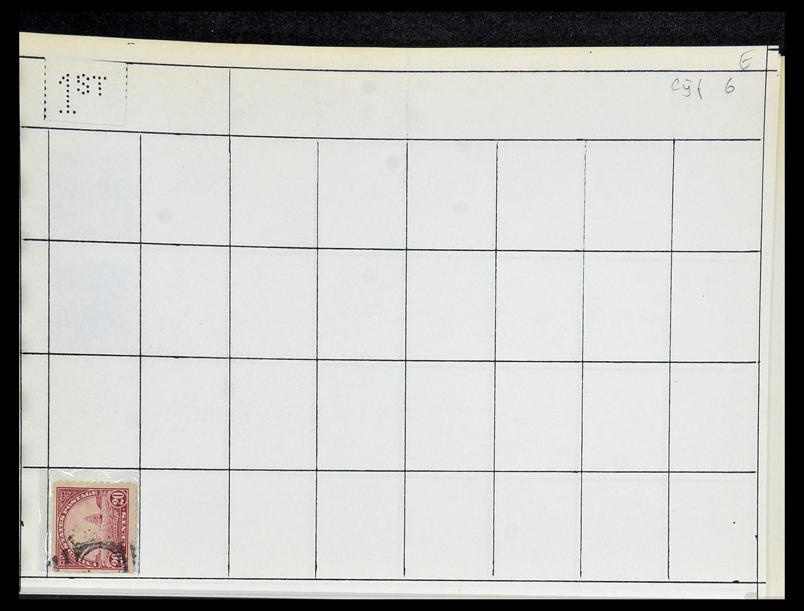 34417 814 - Stamp Collection 34417 USA perfins 1900-1980.