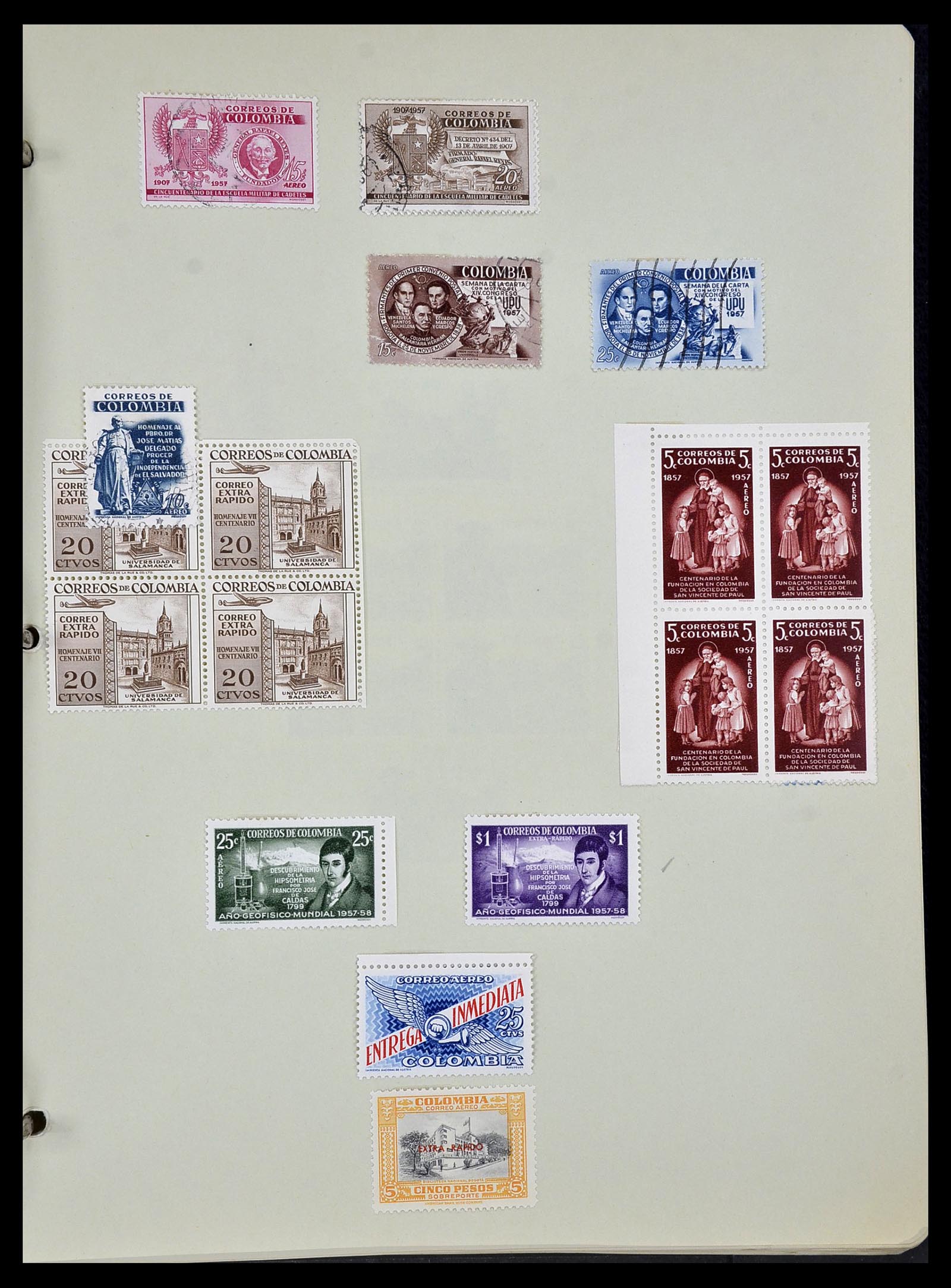 34427 049 - Postzegelverzameling 34427 Colombia 1883-1968.