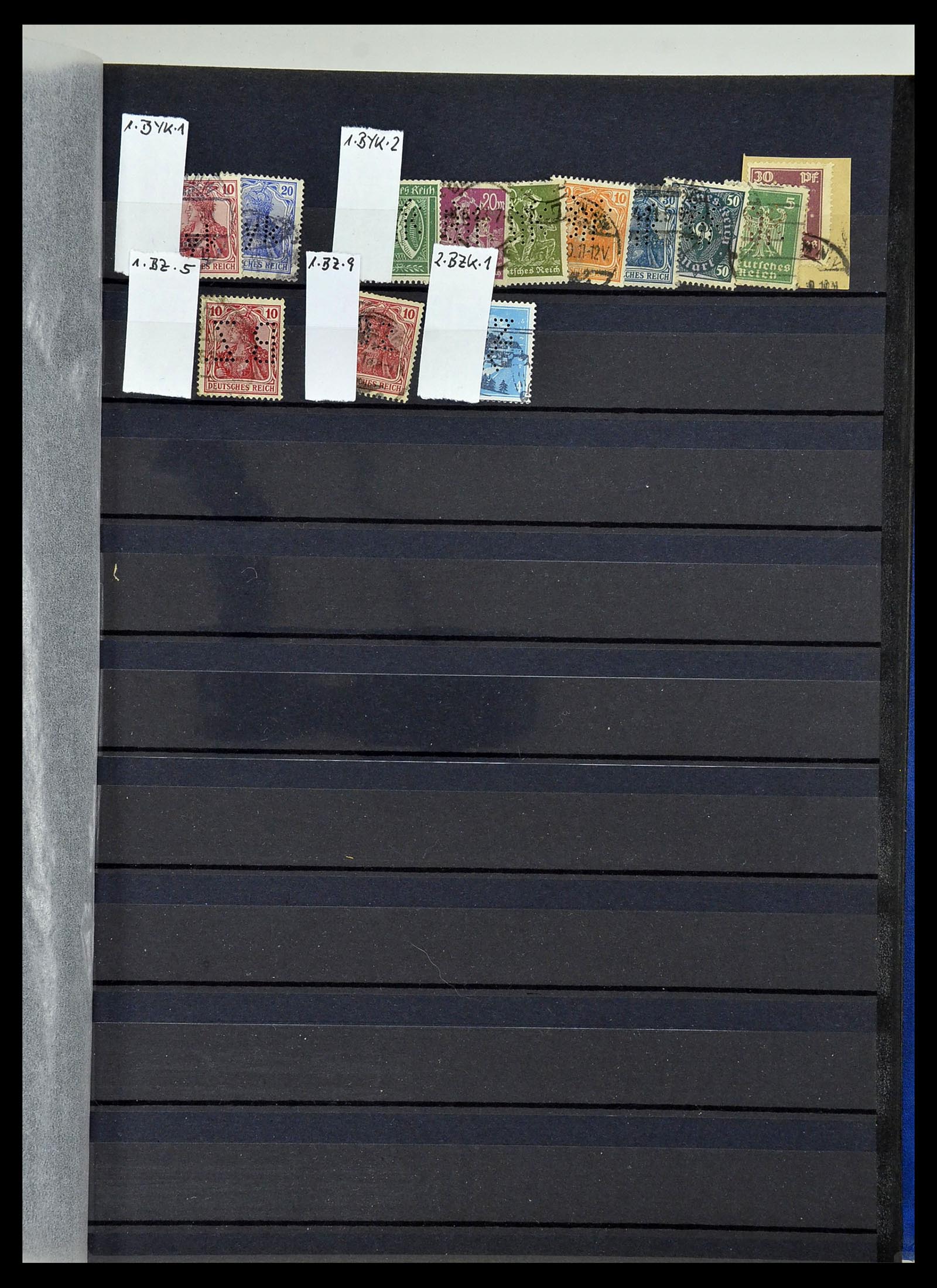 34432 073 - Stamp Collection 34432 German Reich perfins 1900-1933.