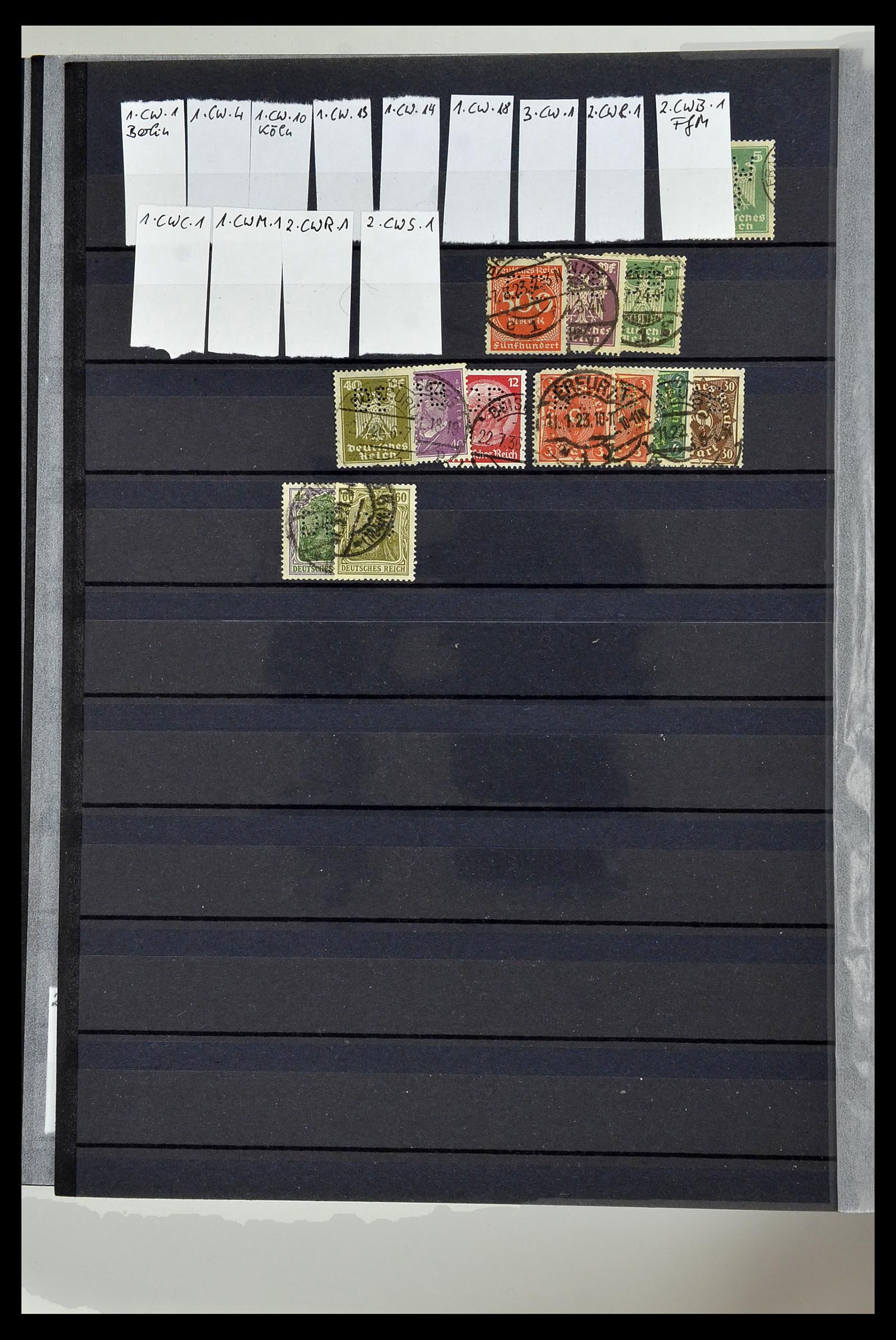 34432 090 - Stamp Collection 34432 German Reich perfins 1900-1933.