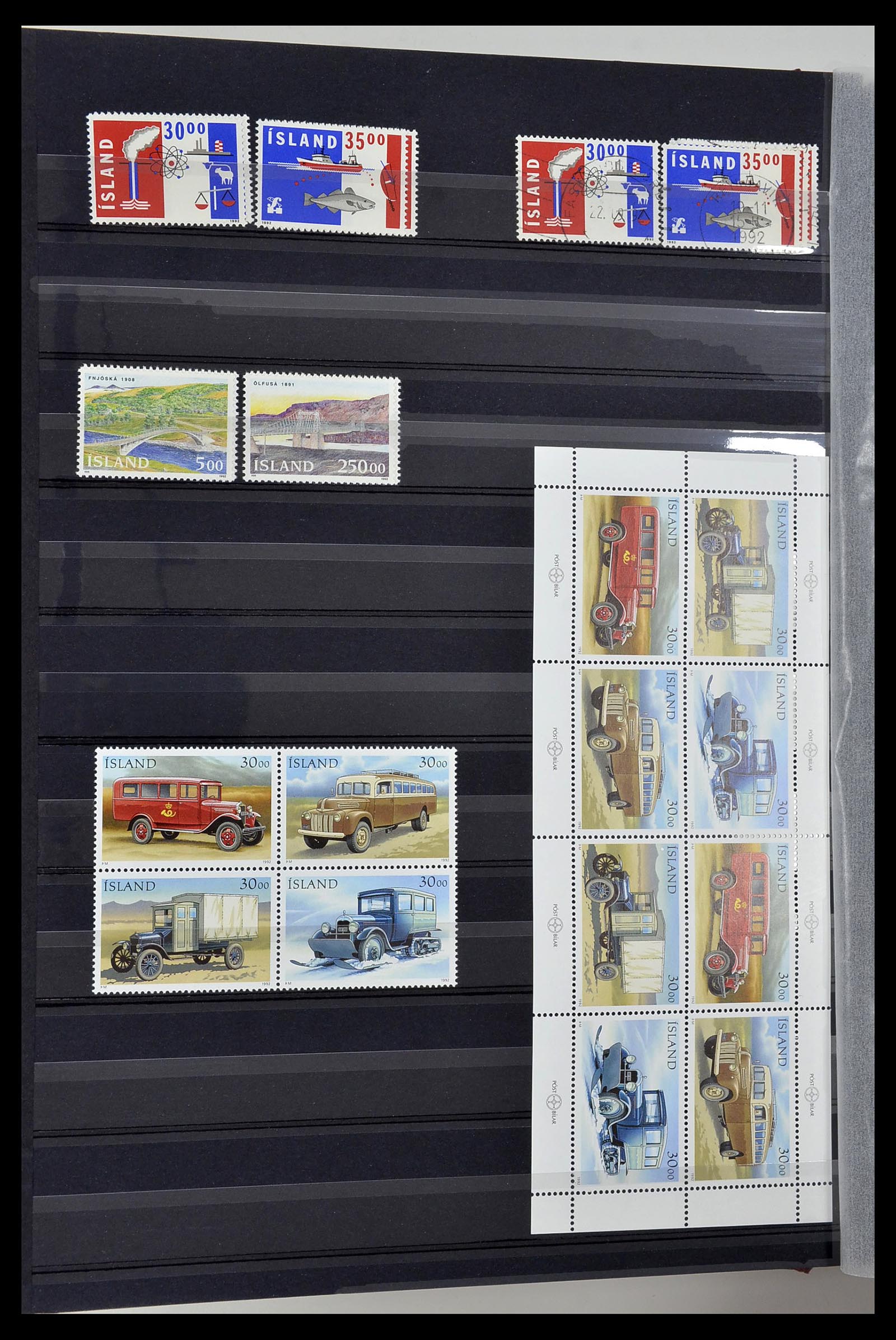 34447 068 - Postzegelverzameling 34447 IJsland 1876-2010.