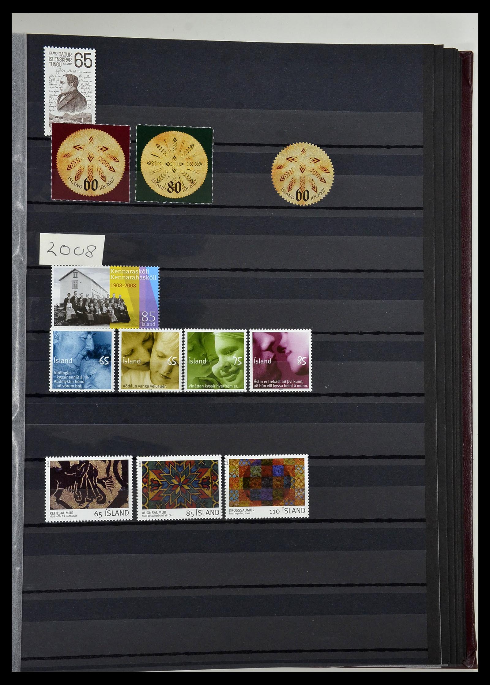 34447 113 - Postzegelverzameling 34447 IJsland 1876-2010.