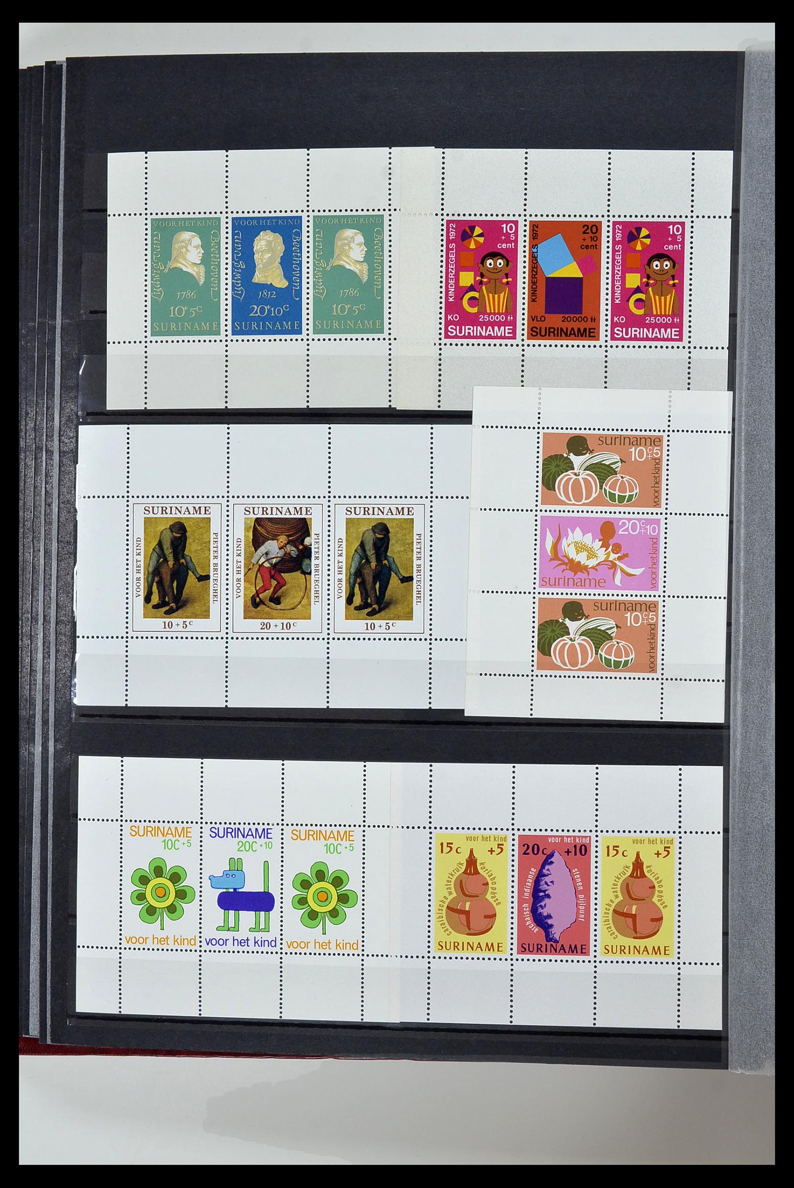 34454 006 - Postzegelverzameling 34454 Suriname en Nederlands Indië 1864-1975.