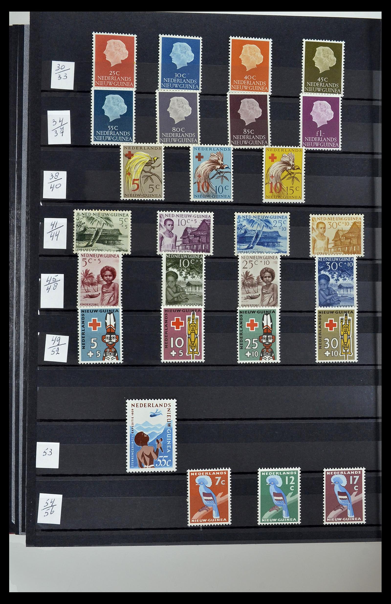 34454 026 - Postzegelverzameling 34454 Suriname en Nederlands Indië 1864-1975.