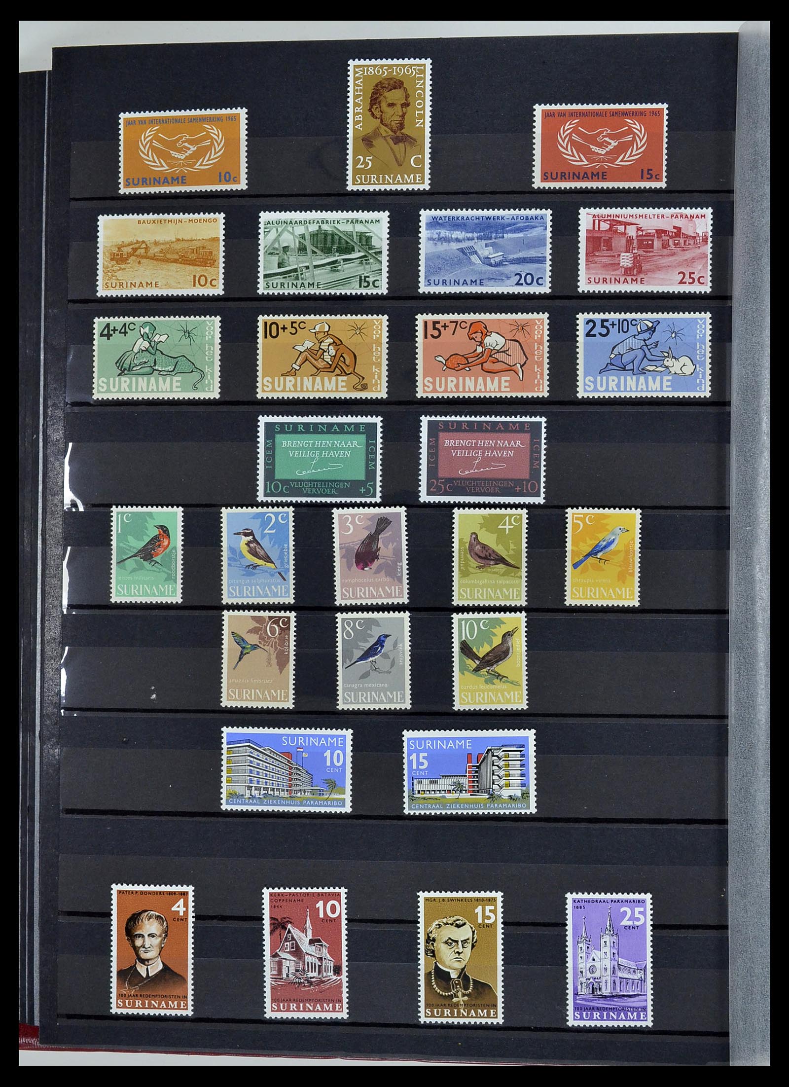 34454 046 - Postzegelverzameling 34454 Suriname en Nederlands Indië 1864-1975.
