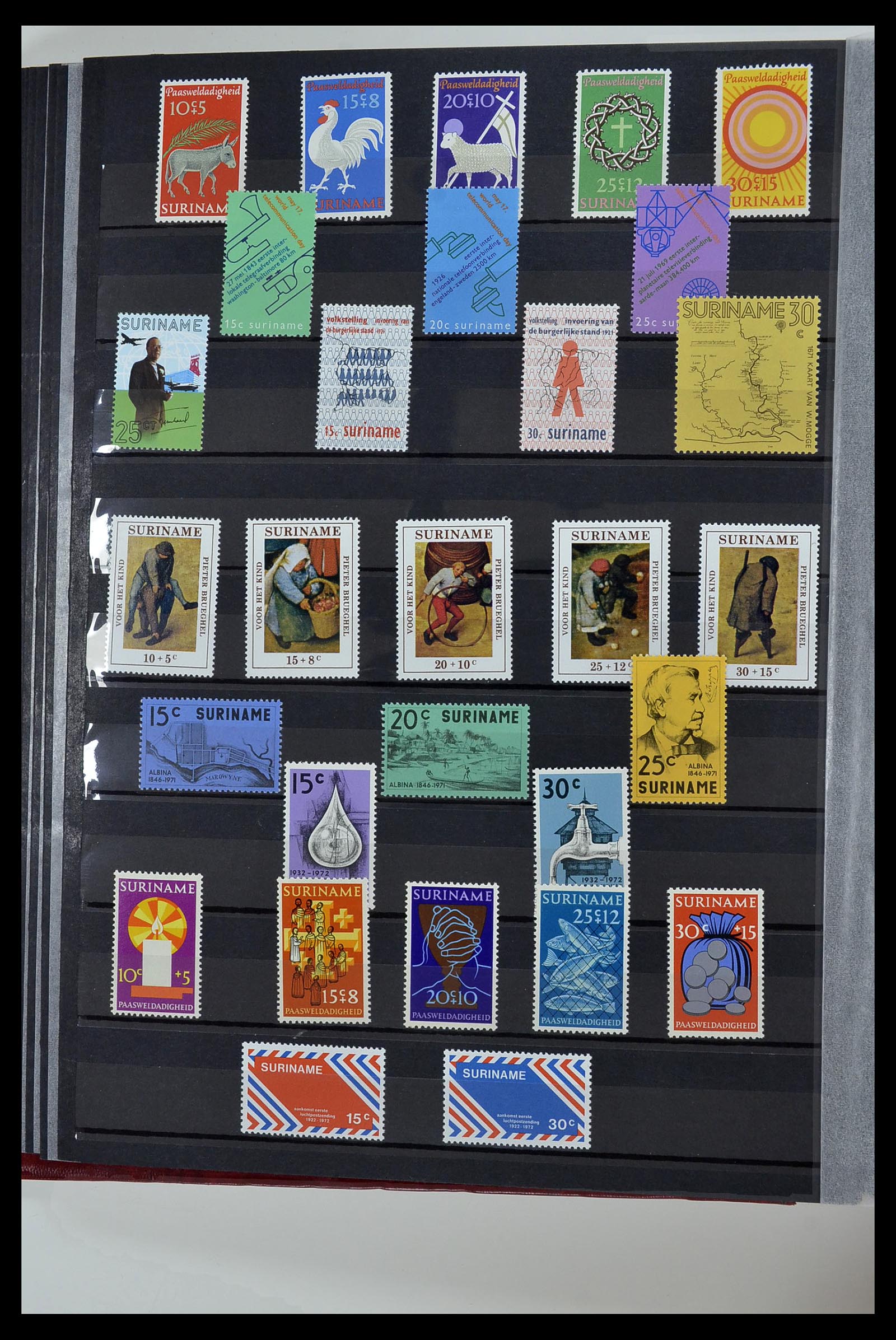 34454 050 - Postzegelverzameling 34454 Suriname en Nederlands Indië 1864-1975.