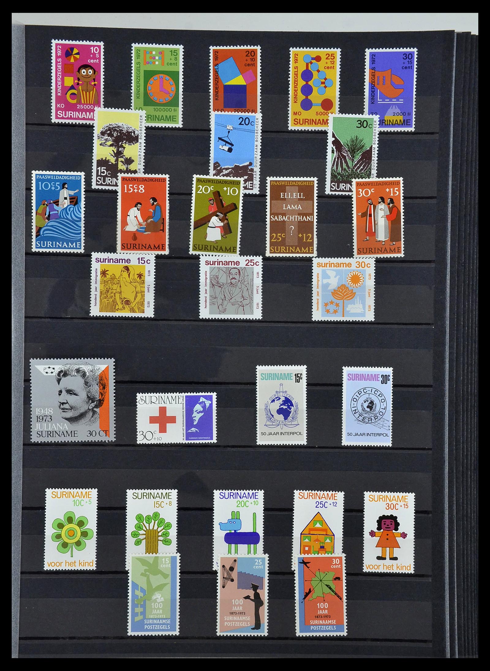 34454 051 - Postzegelverzameling 34454 Suriname en Nederlands Indië 1864-1975.