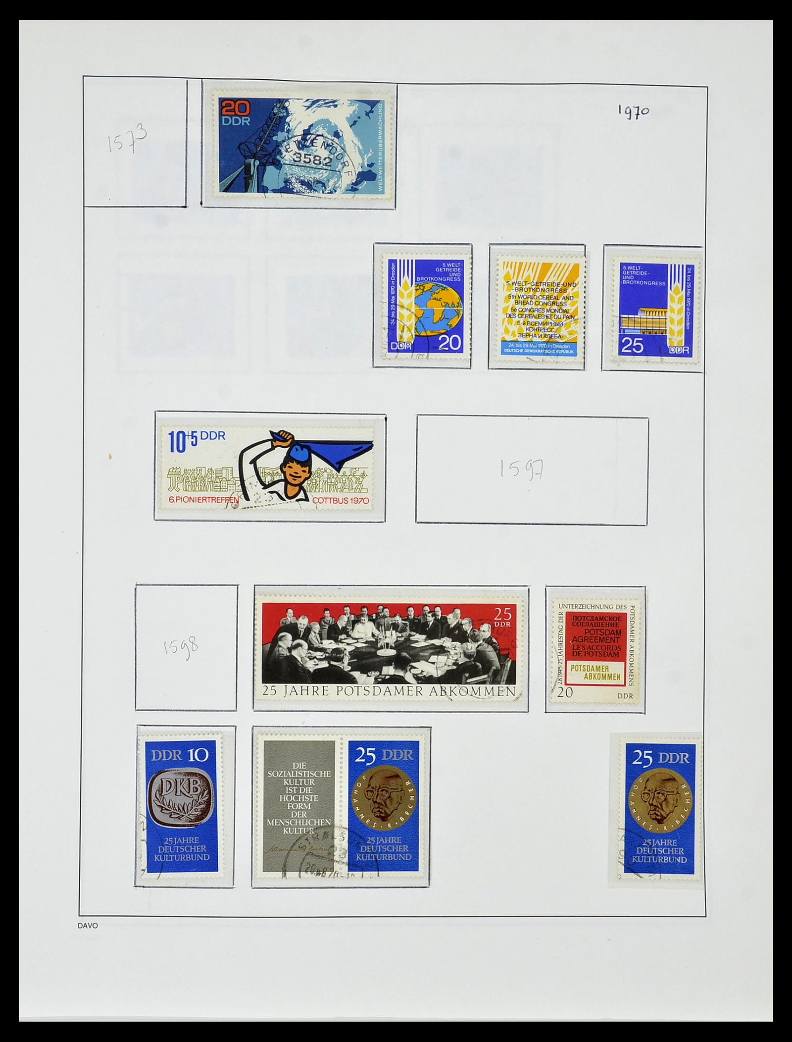 34459 099 - Stamp Collection 34459 GDR 1948-1990.